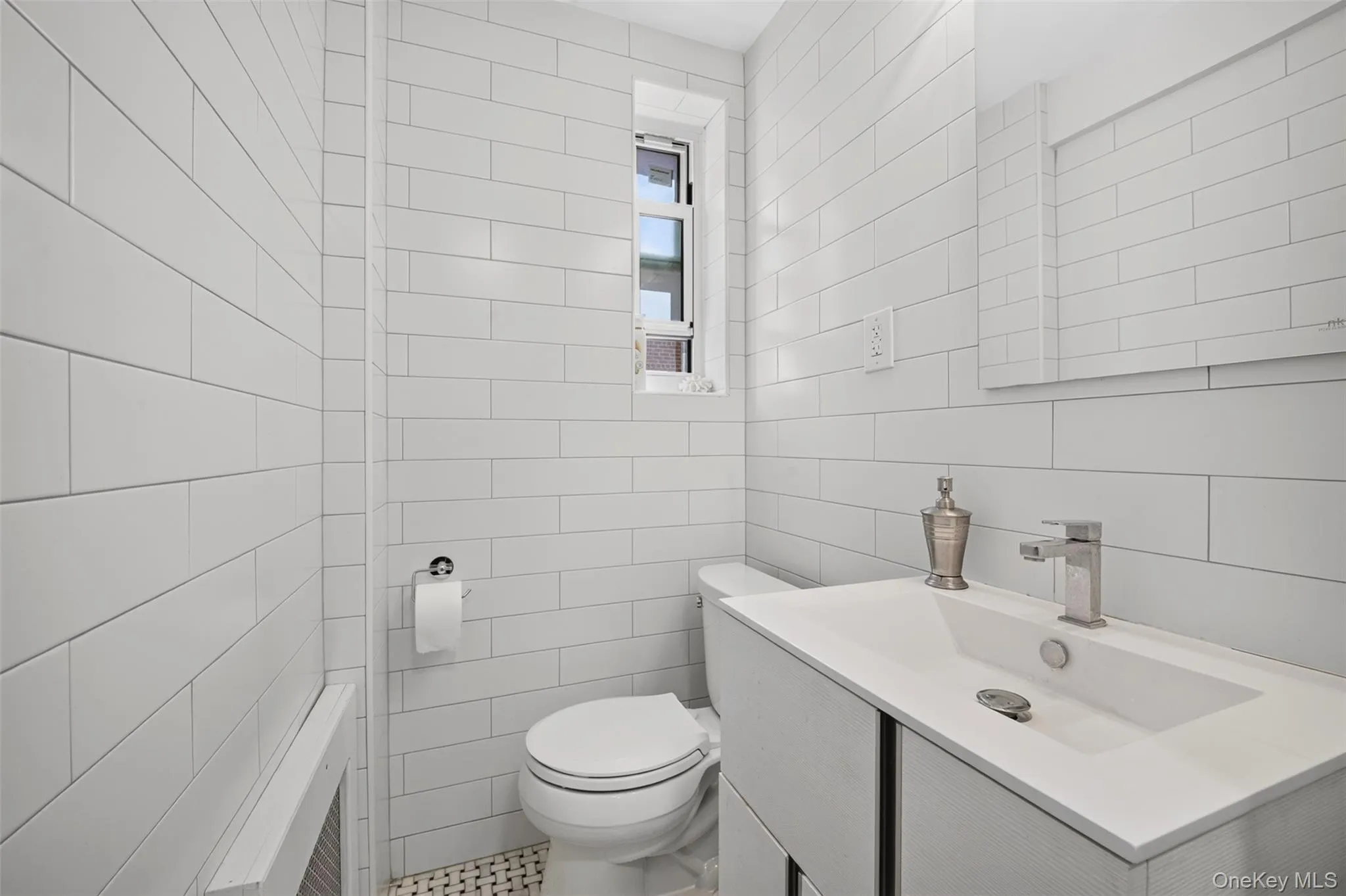 110-20 71 Avenue, New York, NY, 2 Bedrooms Bedrooms, 6 Rooms Rooms,2 BathroomsBathrooms,Residential,For Rent,71,0,1013623 110-20 71 Avenue, New York, NY, 2 Bedrooms Bedrooms, 6 Rooms Rooms,2 BathroomsBathrooms,Residential,For Rent,71,0,1013623