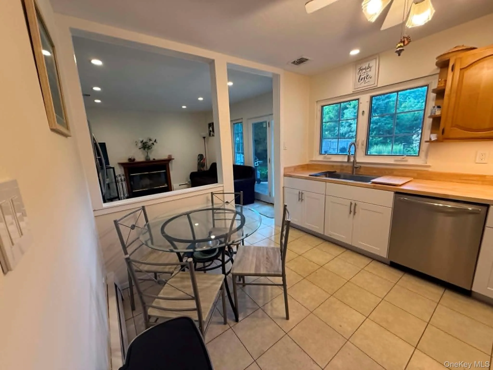 1 Lake Placid Court, Brookhaven, NY, 4 Bedrooms Bedrooms, 9 Rooms Rooms,2 BathroomsBathrooms,Residential,For Rent,Lake Placid,0,KEY1013625 1 Lake Placid Court, Brookhaven, NY, 4 Bedrooms Bedrooms, 9 Rooms Rooms,2 BathroomsBathrooms,Residential,For Rent,Lake Placid,0,KEY1013625