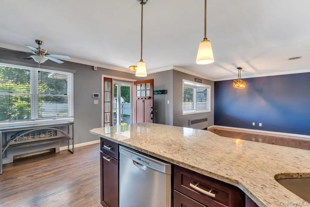 3 Drake Lane, Smithtown, NY, 4 Bedrooms Bedrooms, 9 Rooms Rooms,3 BathroomsBathrooms,Residential,For Rent,Drake,0,1013630 3 Drake Lane, Smithtown, NY, 4 Bedrooms Bedrooms, 9 Rooms Rooms,3 BathroomsBathrooms,Residential,For Rent,Drake,0,1013630