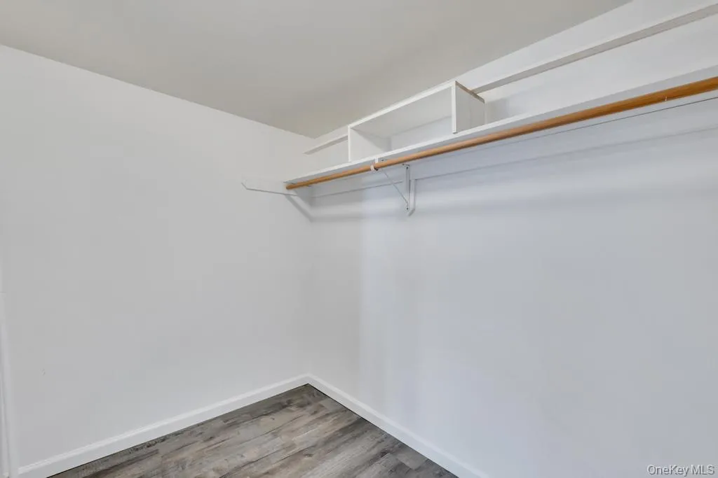 3 Drake Lane, Smithtown, NY, 4 Bedrooms Bedrooms, 9 Rooms Rooms,3 BathroomsBathrooms,Residential,For Rent,Drake,0,1013630 3 Drake Lane, Smithtown, NY, 4 Bedrooms Bedrooms, 9 Rooms Rooms,3 BathroomsBathrooms,Residential,For Rent,Drake,0,1013630