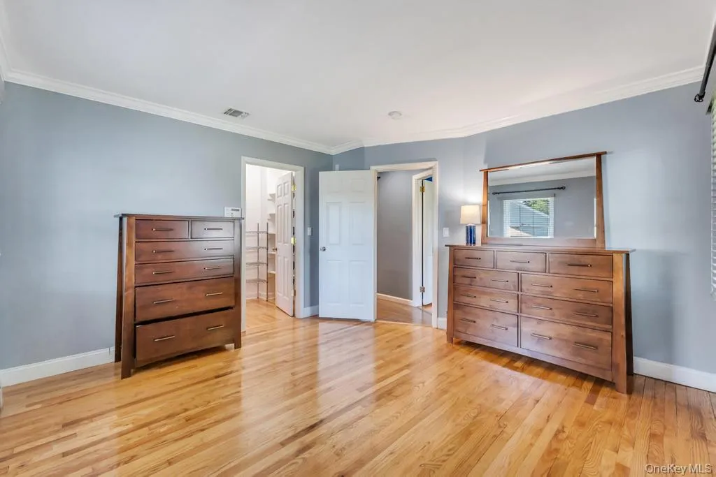 3 Drake Lane, Smithtown, NY, 4 Bedrooms Bedrooms, 9 Rooms Rooms,3 BathroomsBathrooms,Residential,For Rent,Drake,0,1013630 3 Drake Lane, Smithtown, NY, 4 Bedrooms Bedrooms, 9 Rooms Rooms,3 BathroomsBathrooms,Residential,For Rent,Drake,0,1013630