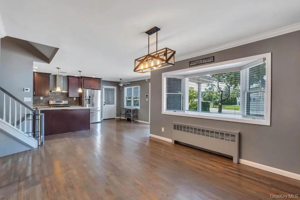 3 Drake Lane, Smithtown, NY, 4 Bedrooms Bedrooms, 9 Rooms Rooms,3 BathroomsBathrooms,Residential,For Rent,Drake,0,1013630 3 Drake Lane, Smithtown, NY, 4 Bedrooms Bedrooms, 9 Rooms Rooms,3 BathroomsBathrooms,Residential,For Rent,Drake,0,1013630