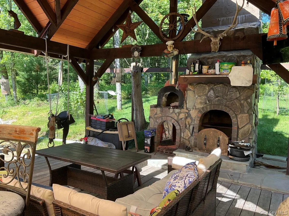 16 Gregory Road, Thompson, NY, 3 Bedrooms Bedrooms, 7 Rooms Rooms,1 BathroomBathrooms,Residential,For Rent,Gregory,0,1013634 16 Gregory Road, Thompson, NY, 3 Bedrooms Bedrooms, 7 Rooms Rooms,1 BathroomBathrooms,Residential,For Rent,Gregory,0,1013634