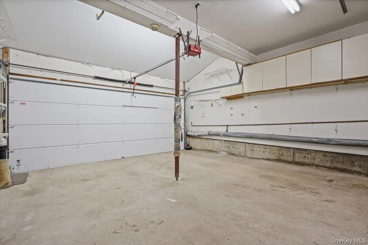 Garage Garage