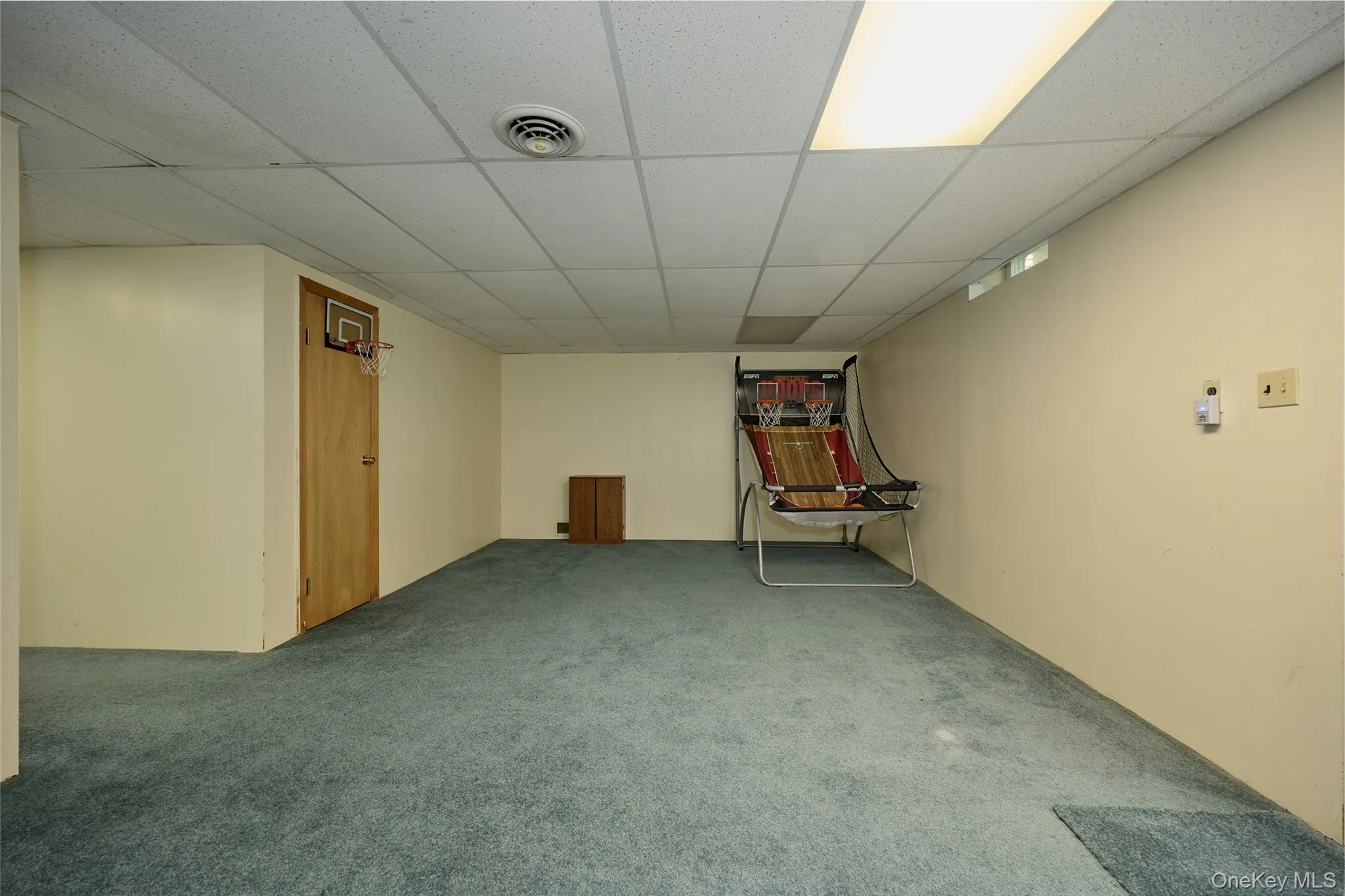 10 Schnabl Court, Wappinger, NY, 4 Bedrooms Bedrooms, 10 Rooms Rooms,2 BathroomsBathrooms,Residential,For Rent,Schnabl,0,1013641 10 Schnabl Court, Wappinger, NY, 4 Bedrooms Bedrooms, 10 Rooms Rooms,2 BathroomsBathrooms,Residential,For Rent,Schnabl,0,1013641