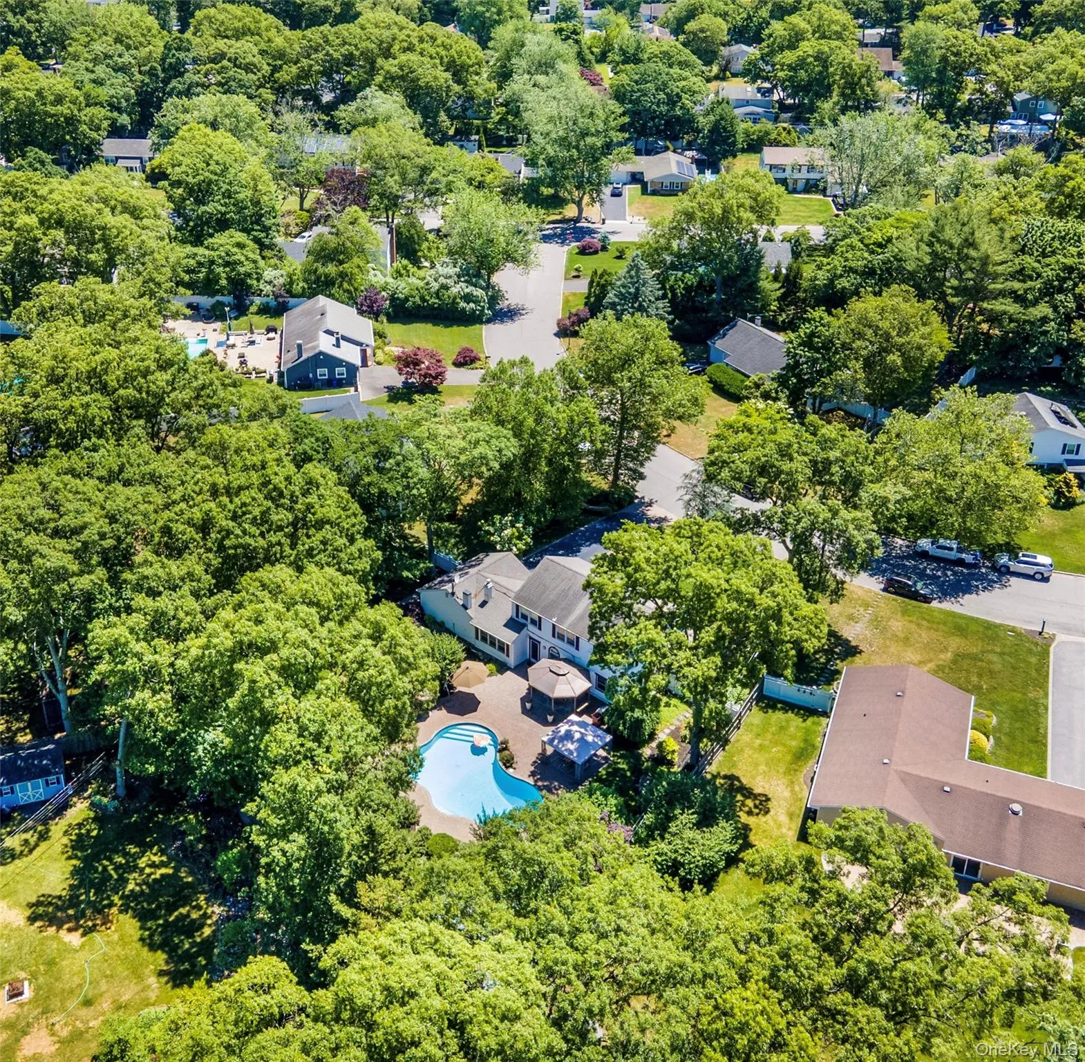 32 Westmoylan Lane, Brookhaven, NY, 4 Bedrooms Bedrooms, 9 Rooms Rooms,2 BathroomsBathrooms,Residential,For Rent,Westmoylan,0,1013642 32 Westmoylan Lane, Brookhaven, NY, 4 Bedrooms Bedrooms, 9 Rooms Rooms,2 BathroomsBathrooms,Residential,For Rent,Westmoylan,0,1013642