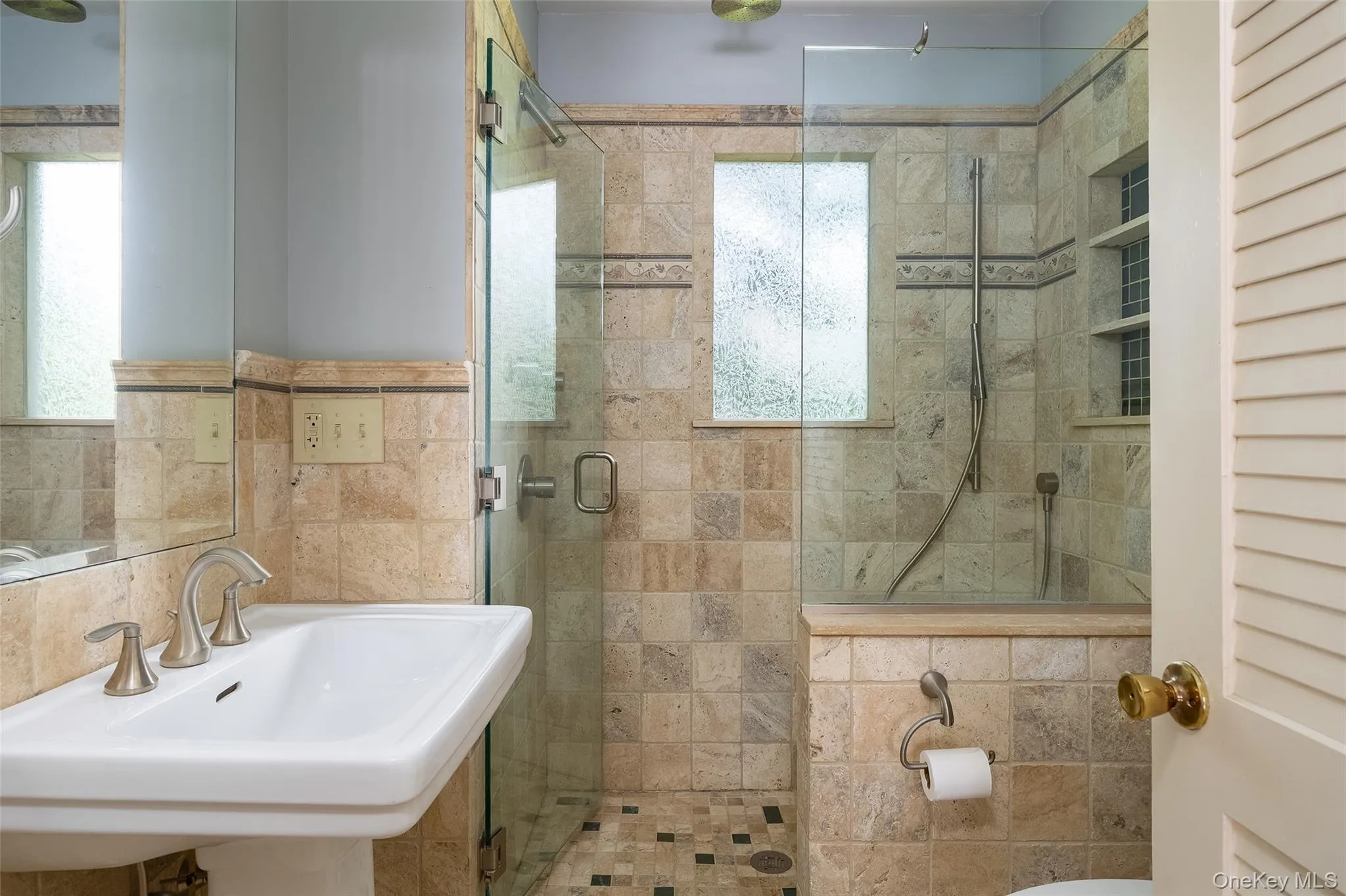 37 Florence Avenue, Fishkill, NY, 3 Bedrooms Bedrooms, 8 Rooms Rooms,2 BathroomsBathrooms,Residential,For Rent,Florence,0,1013650 37 Florence Avenue, Fishkill, NY, 3 Bedrooms Bedrooms, 8 Rooms Rooms,2 BathroomsBathrooms,Residential,For Rent,Florence,0,1013650