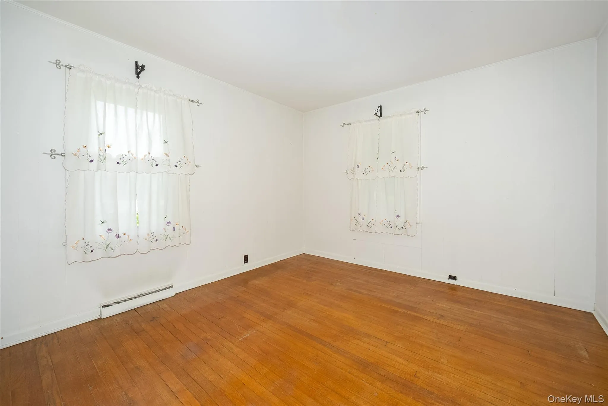 37 Florence Avenue, Fishkill, NY, 3 Bedrooms Bedrooms, 8 Rooms Rooms,2 BathroomsBathrooms,Residential,For Rent,Florence,0,1013650 37 Florence Avenue, Fishkill, NY, 3 Bedrooms Bedrooms, 8 Rooms Rooms,2 BathroomsBathrooms,Residential,For Rent,Florence,0,1013650