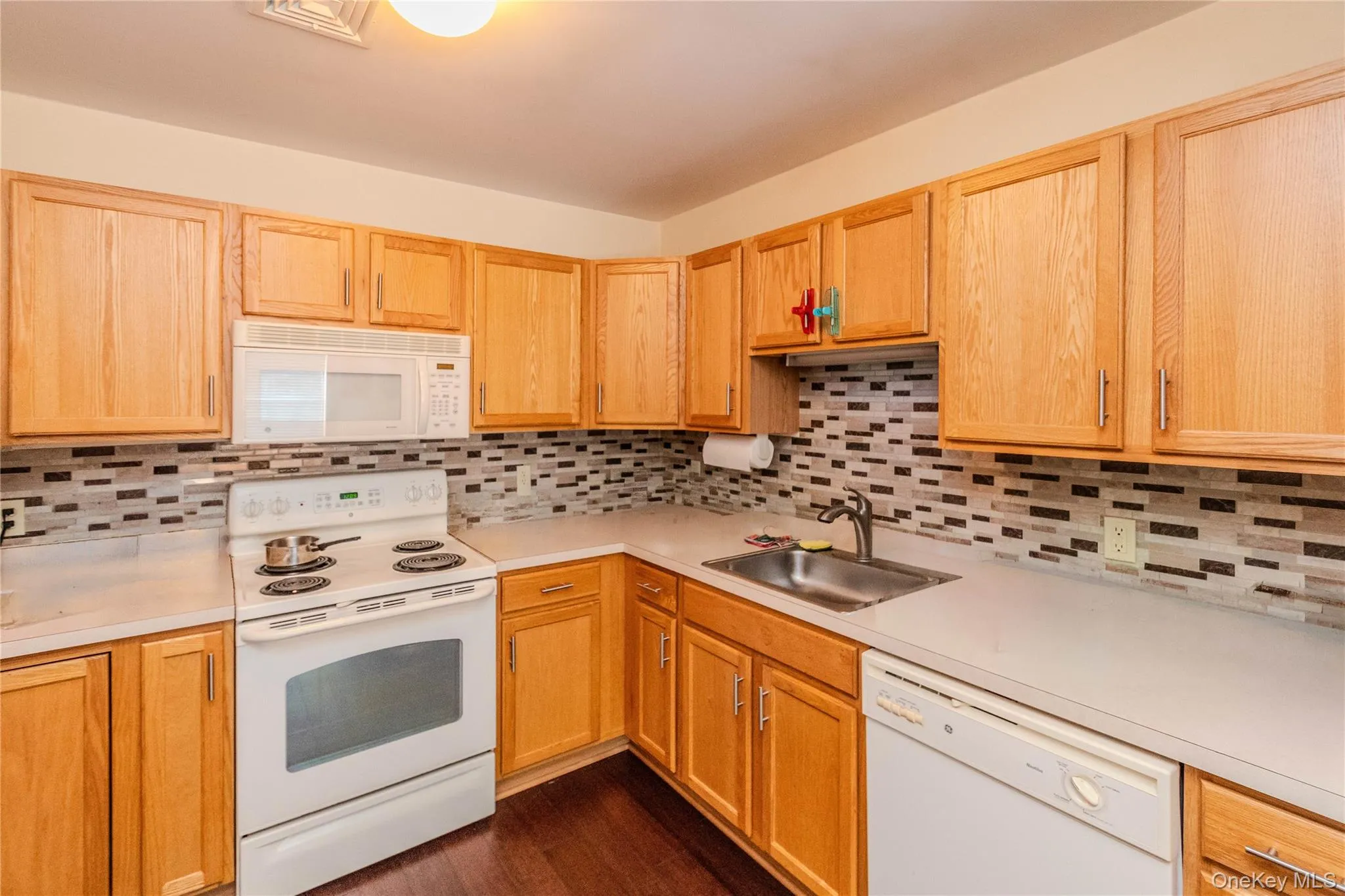 6 Danica Way, Liberty, NY, 2 Bedrooms Bedrooms, 6 Rooms Rooms,2 BathroomsBathrooms,Residential,For Rent,Danica,0,1013652 6 Danica Way, Liberty, NY, 2 Bedrooms Bedrooms, 6 Rooms Rooms,2 BathroomsBathrooms,Residential,For Rent,Danica,0,1013652