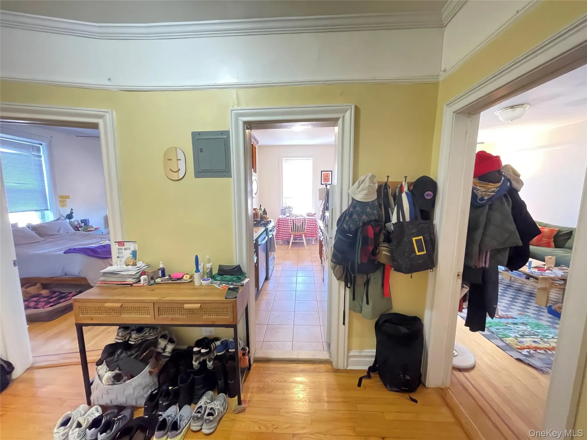 35-27 81ST, New York, NY, 1 Bedroom Bedrooms, 3 Rooms Rooms,1 BathroomBathrooms,Residential,For Rent,81ST,0,1013653 35-27 81ST, New York, NY, 1 Bedroom Bedrooms, 3 Rooms Rooms,1 BathroomBathrooms,Residential,For Rent,81ST,0,1013653