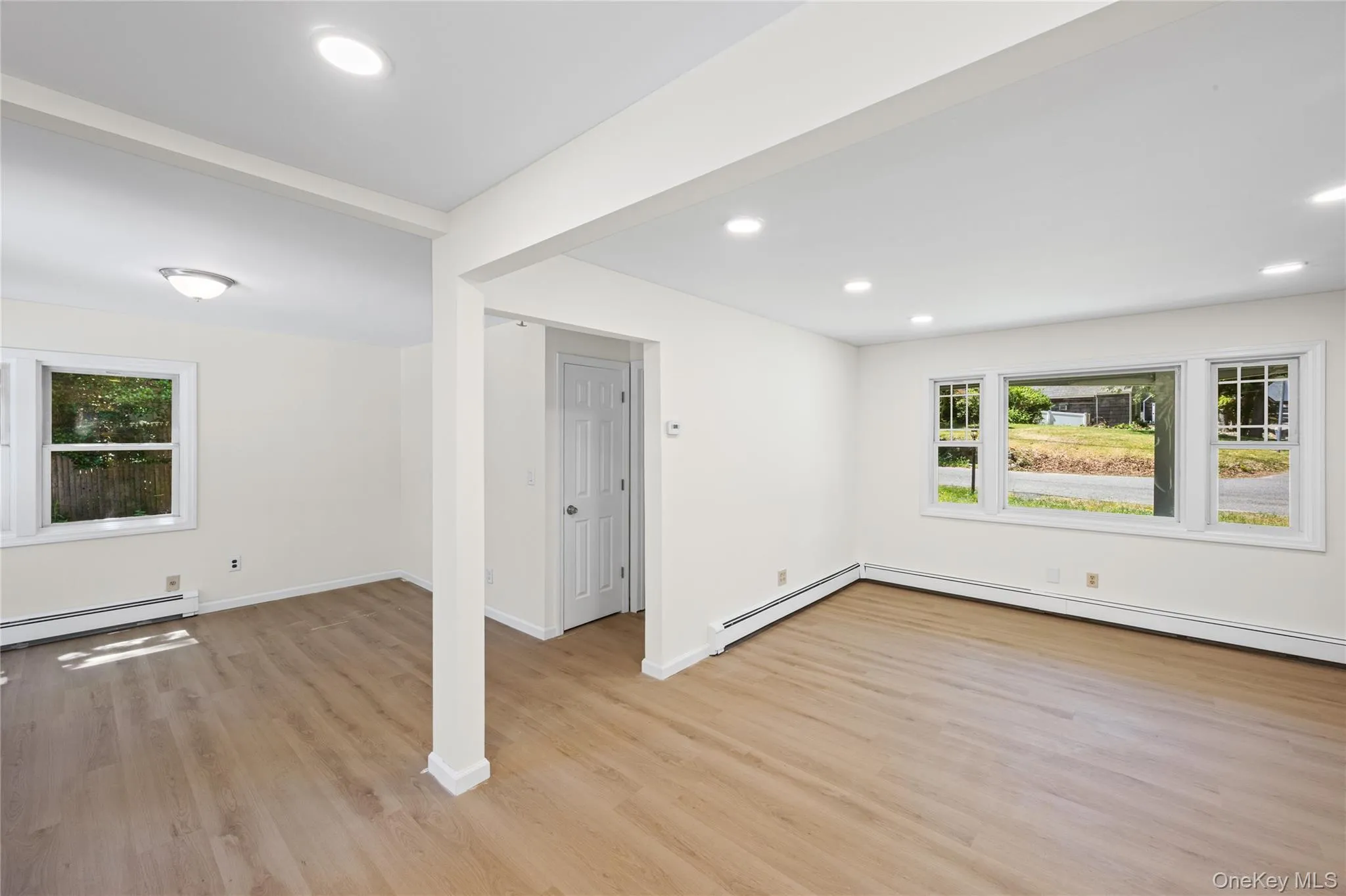 9 Phoenix Road, Brookhaven, NY, 3 Bedrooms Bedrooms, 9 Rooms Rooms,2 BathroomsBathrooms,Residential,For Rent,Phoenix,0,1013656 9 Phoenix Road, Brookhaven, NY, 3 Bedrooms Bedrooms, 9 Rooms Rooms,2 BathroomsBathrooms,Residential,For Rent,Phoenix,0,1013656
