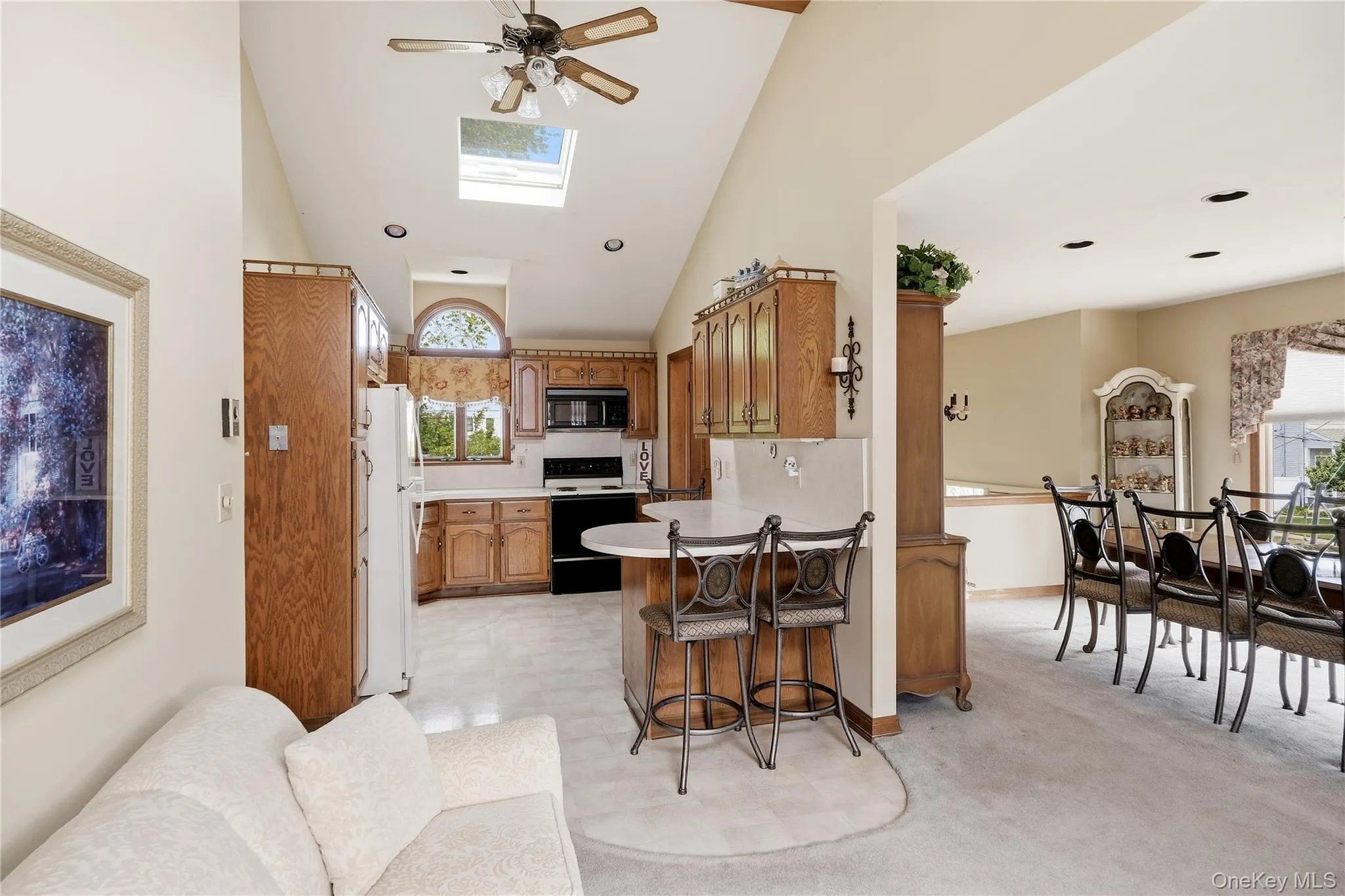 504 Staples Street, Oyster Bay, NY, 3 Bedrooms Bedrooms, 8 Rooms Rooms,2 BathroomsBathrooms,Residential,For Rent,Staples,0,1013658 504 Staples Street, Oyster Bay, NY, 3 Bedrooms Bedrooms, 8 Rooms Rooms,2 BathroomsBathrooms,Residential,For Rent,Staples,0,1013658