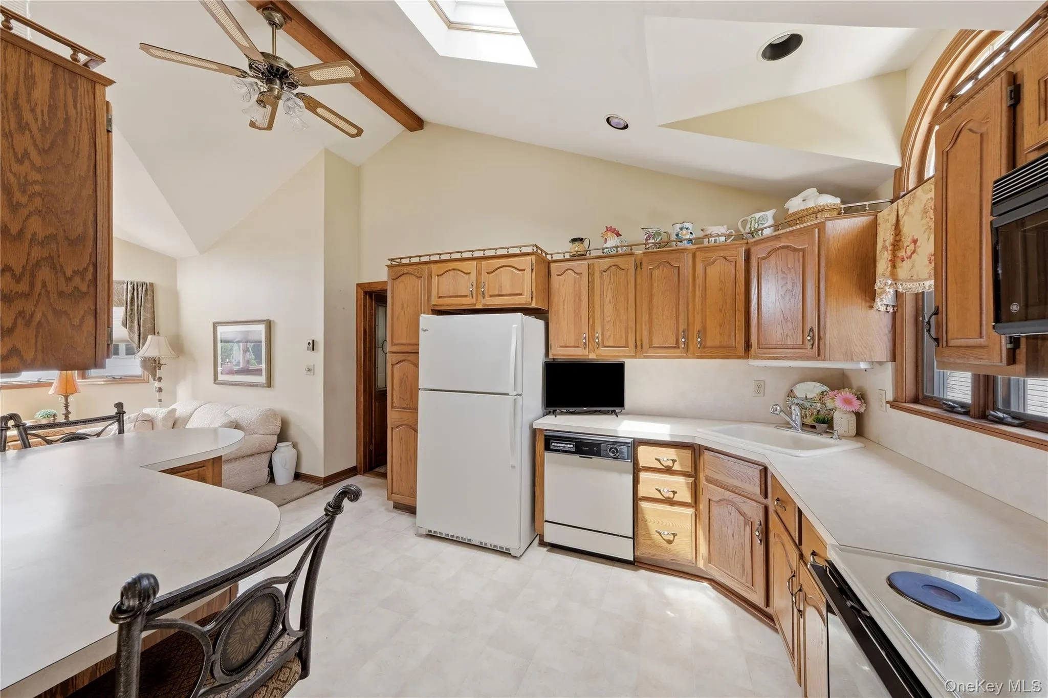 504 Staples Street, Oyster Bay, NY, 3 Bedrooms Bedrooms, 8 Rooms Rooms,2 BathroomsBathrooms,Residential,For Rent,Staples,0,1013658 504 Staples Street, Oyster Bay, NY, 3 Bedrooms Bedrooms, 8 Rooms Rooms,2 BathroomsBathrooms,Residential,For Rent,Staples,0,1013658