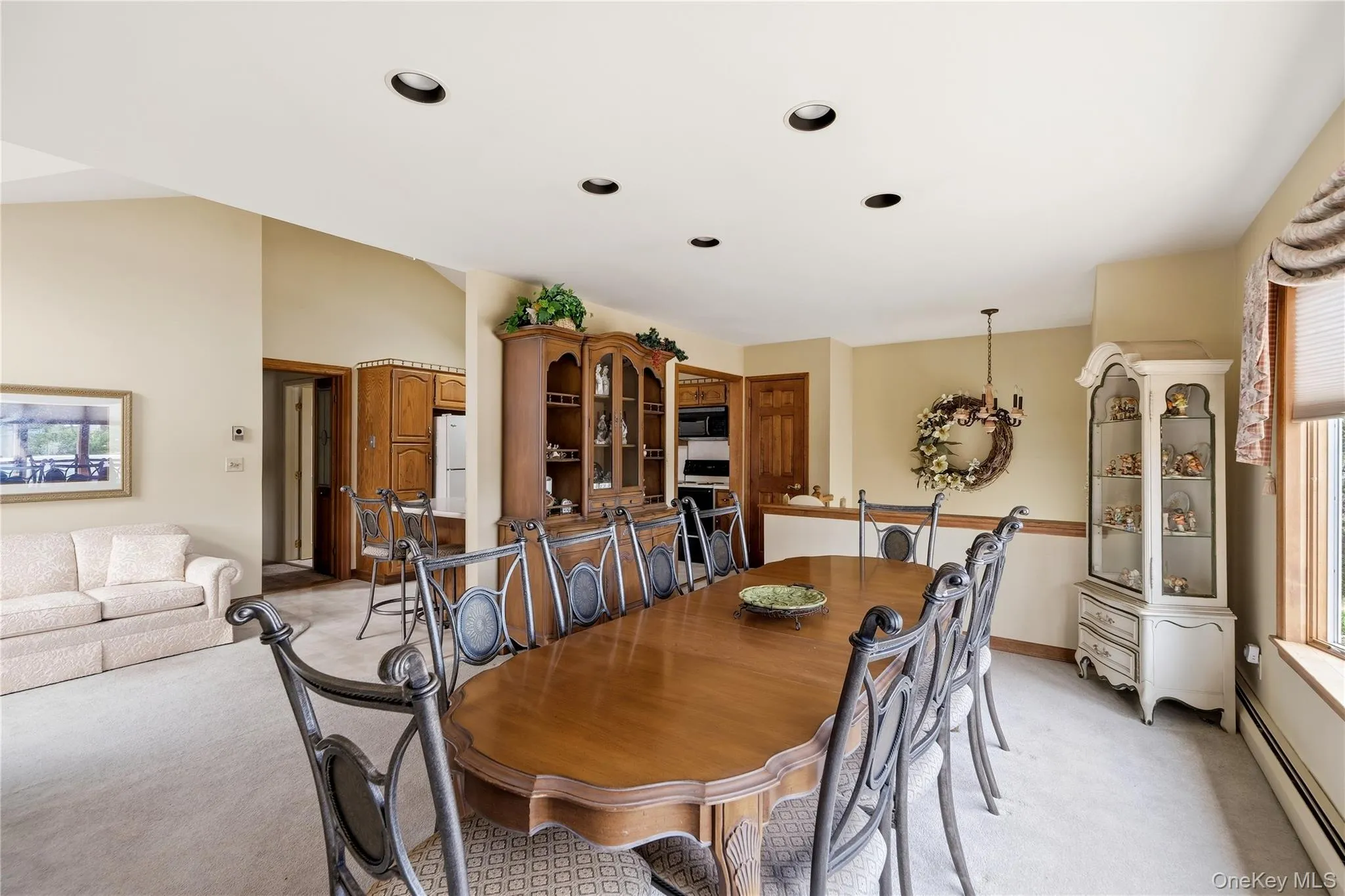 504 Staples Street, Oyster Bay, NY, 3 Bedrooms Bedrooms, 8 Rooms Rooms,2 BathroomsBathrooms,Residential,For Rent,Staples,0,1013658 504 Staples Street, Oyster Bay, NY, 3 Bedrooms Bedrooms, 8 Rooms Rooms,2 BathroomsBathrooms,Residential,For Rent,Staples,0,1013658