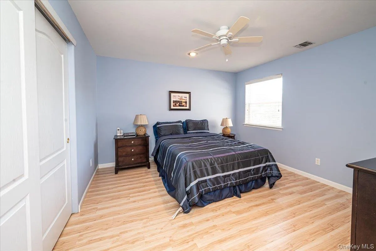 Bedroom Bedroom