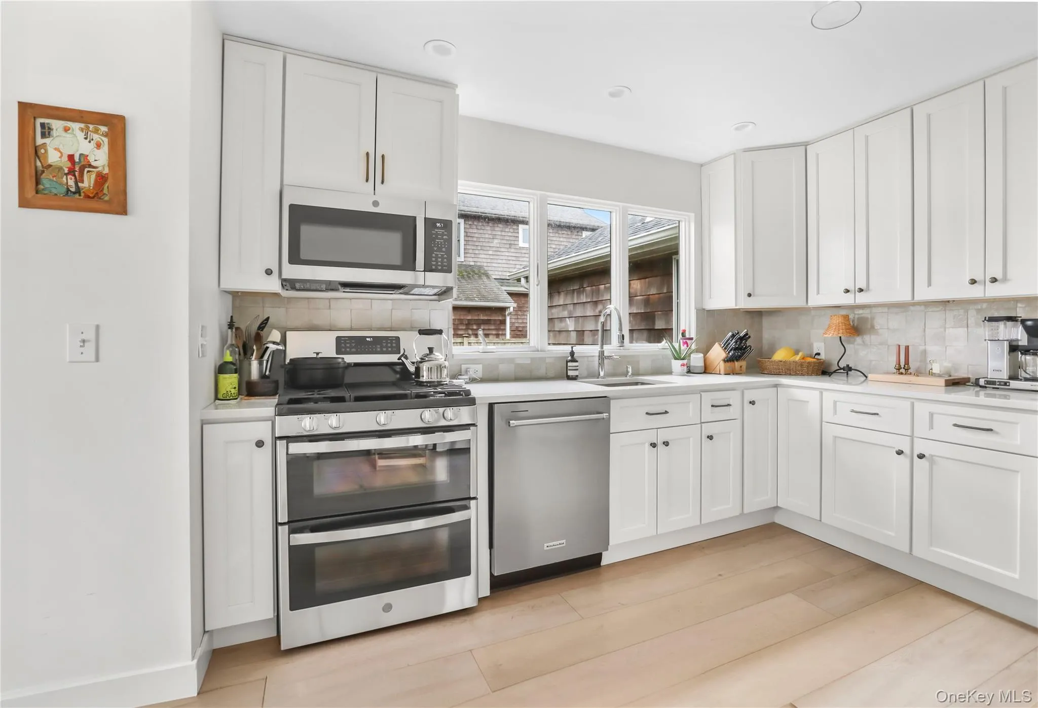 45 Howells Point Road, Brookhaven, NY, 3 Bedrooms Bedrooms, 6 Rooms Rooms,2 BathroomsBathrooms,Residential Lease,For Rent,Howells Point,0,1013668 45 Howells Point Road, Brookhaven, NY, 3 Bedrooms Bedrooms, 6 Rooms Rooms,2 BathroomsBathrooms,Residential Lease,For Rent,Howells Point,0,1013668