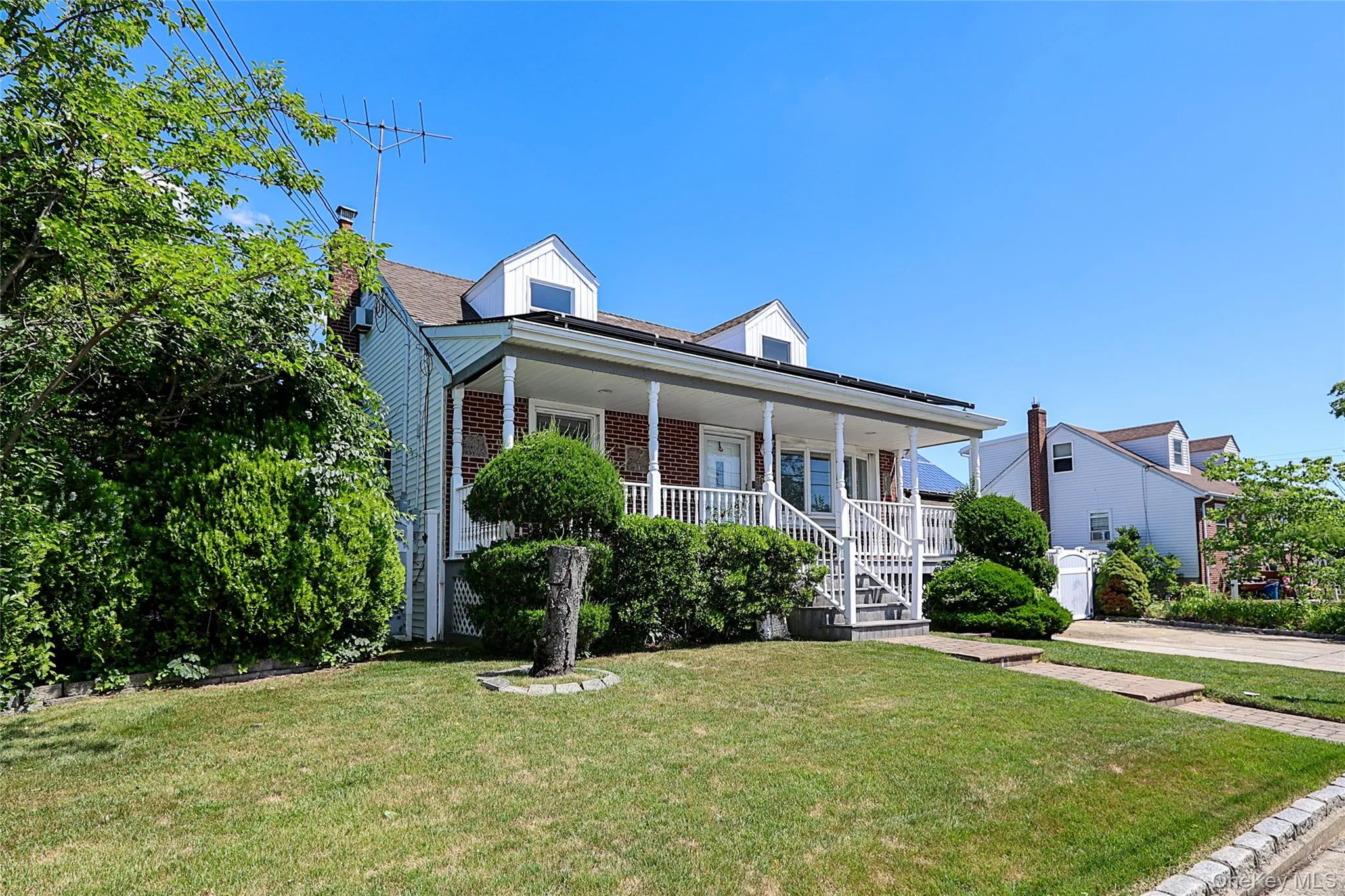 20 Clearwater Road, Babylon, NY, 4 Bedrooms Bedrooms, 7 Rooms Rooms,2 BathroomsBathrooms,Residential,For Rent,Clearwater,0,1013669 20 Clearwater Road, Babylon, NY, 4 Bedrooms Bedrooms, 7 Rooms Rooms,2 BathroomsBathrooms,Residential,For Rent,Clearwater,0,1013669