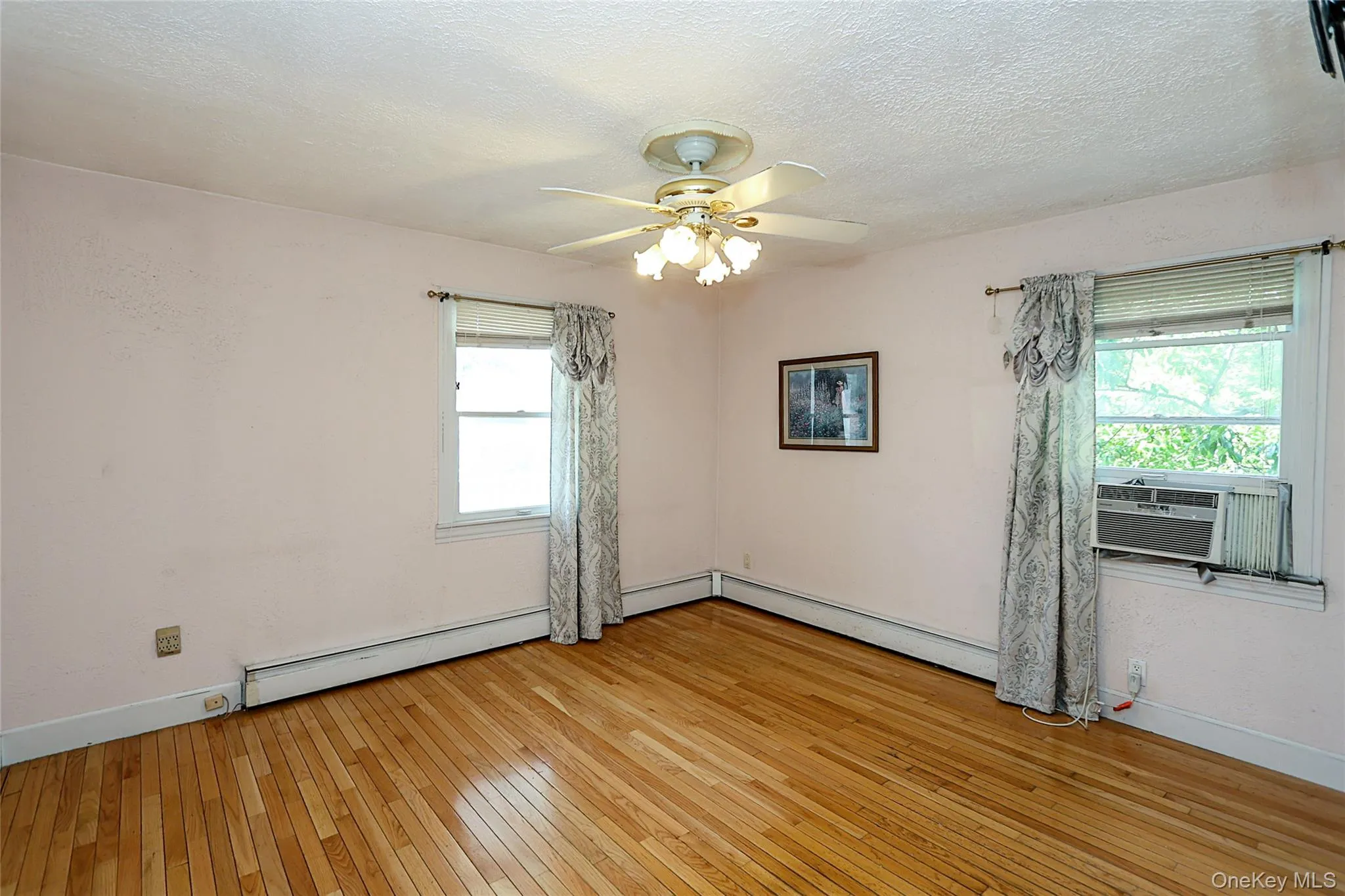 20 Clearwater Road, Babylon, NY, 4 Bedrooms Bedrooms, 7 Rooms Rooms,2 BathroomsBathrooms,Residential,For Rent,Clearwater,0,1013669 20 Clearwater Road, Babylon, NY, 4 Bedrooms Bedrooms, 7 Rooms Rooms,2 BathroomsBathrooms,Residential,For Rent,Clearwater,0,1013669