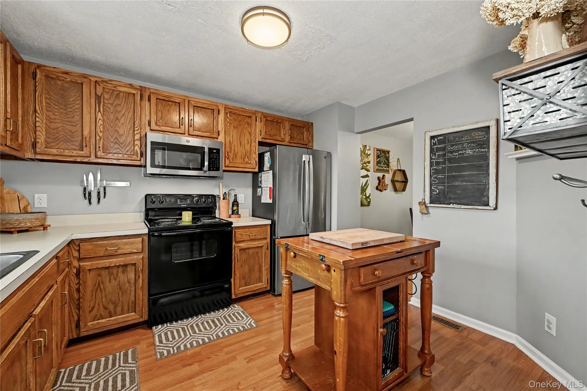 1205 Greystone Lane, Southeast, NY, 2 Bedrooms Bedrooms, 6 Rooms Rooms,2 BathroomsBathrooms,Residential,For Rent,Greystone,0,1013670 1205 Greystone Lane, Southeast, NY, 2 Bedrooms Bedrooms, 6 Rooms Rooms,2 BathroomsBathrooms,Residential,For Rent,Greystone,0,1013670