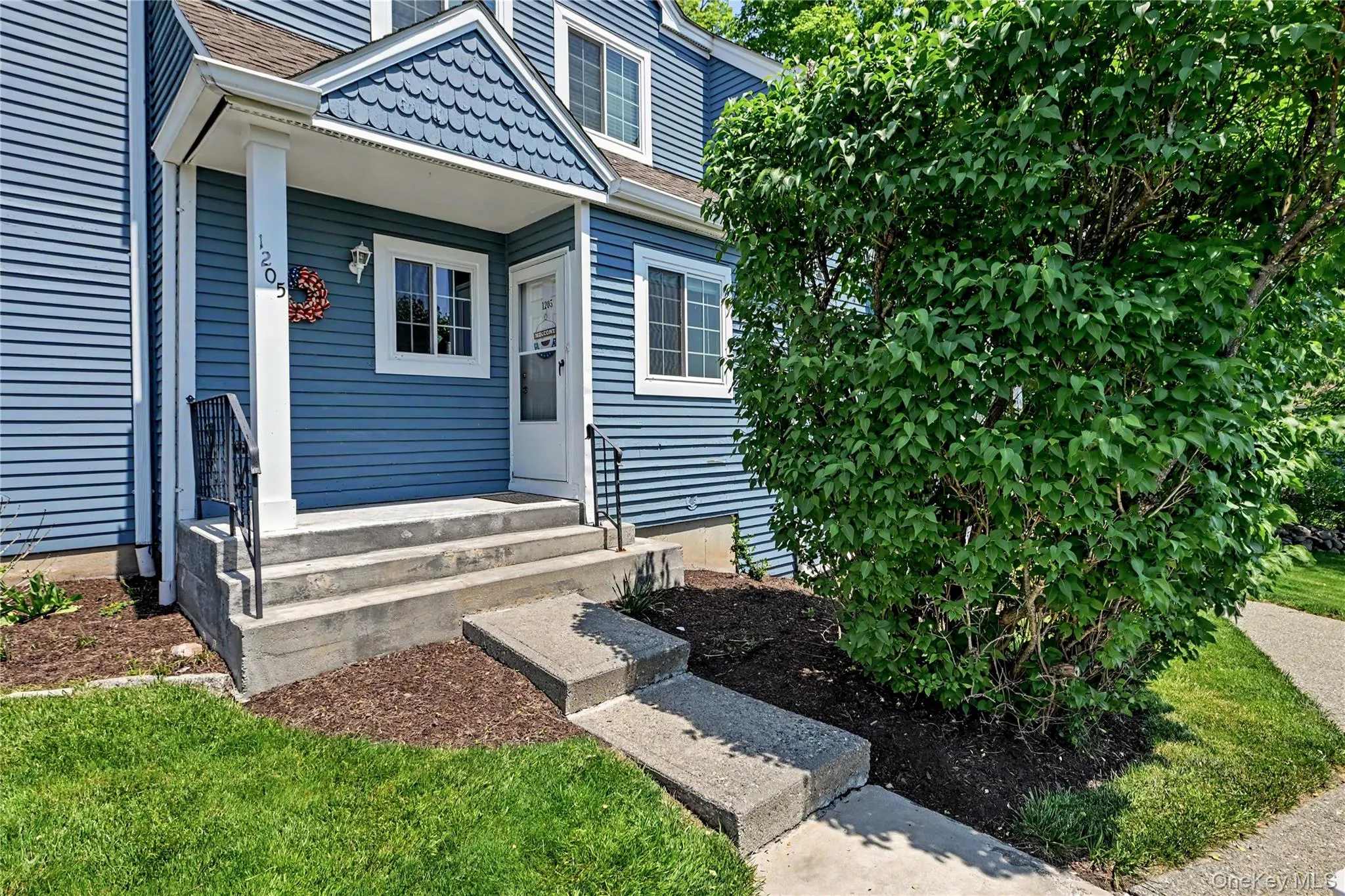 1205 Greystone Lane, Southeast, NY, 2 Bedrooms Bedrooms, 6 Rooms Rooms,2 BathroomsBathrooms,Residential,For Rent,Greystone,0,1013670 1205 Greystone Lane, Southeast, NY, 2 Bedrooms Bedrooms, 6 Rooms Rooms,2 BathroomsBathrooms,Residential,For Rent,Greystone,0,1013670