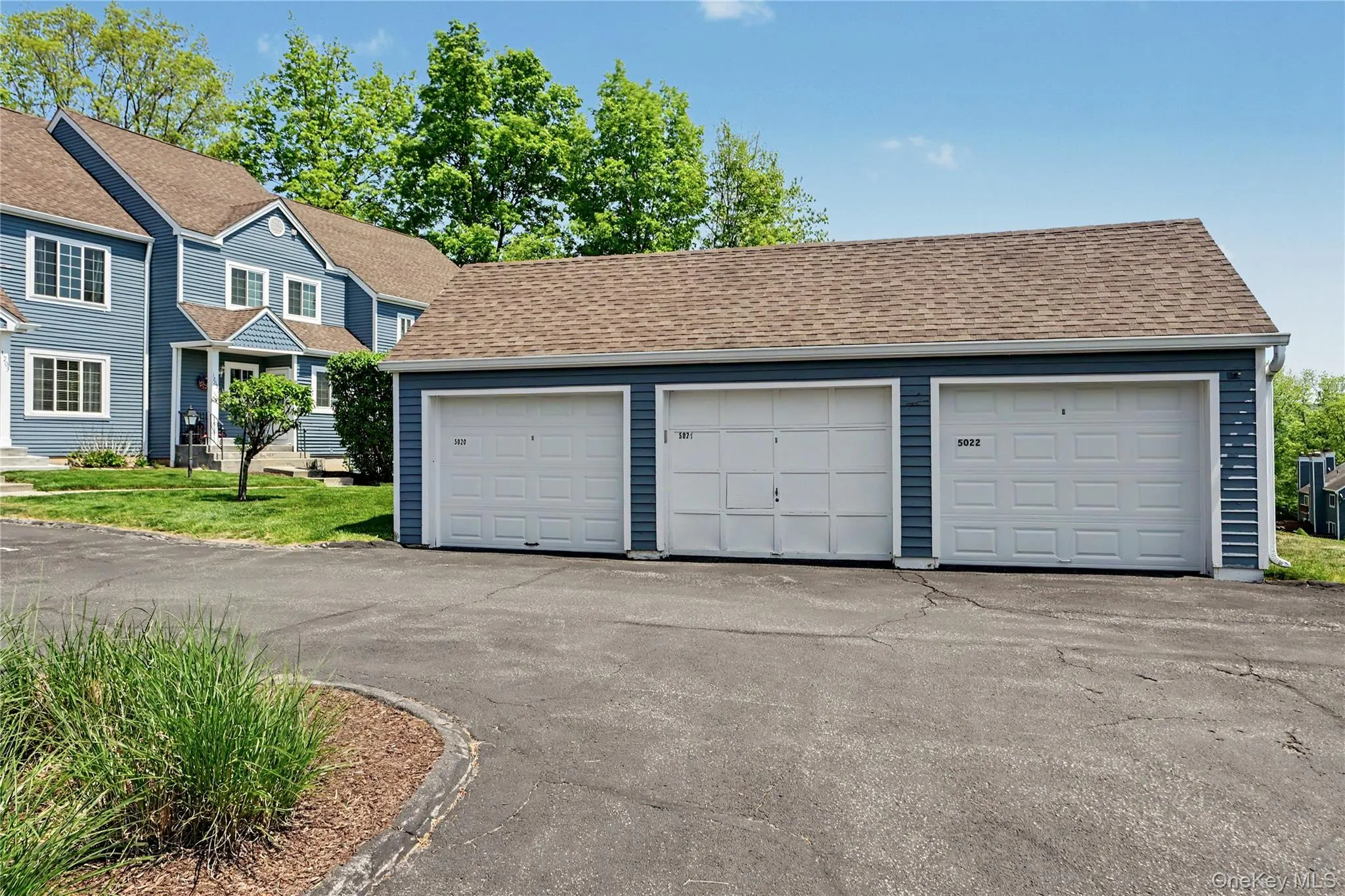 1205 Greystone Lane, Southeast, NY, 2 Bedrooms Bedrooms, 6 Rooms Rooms,2 BathroomsBathrooms,Residential,For Rent,Greystone,0,1013670 1205 Greystone Lane, Southeast, NY, 2 Bedrooms Bedrooms, 6 Rooms Rooms,2 BathroomsBathrooms,Residential,For Rent,Greystone,0,1013670