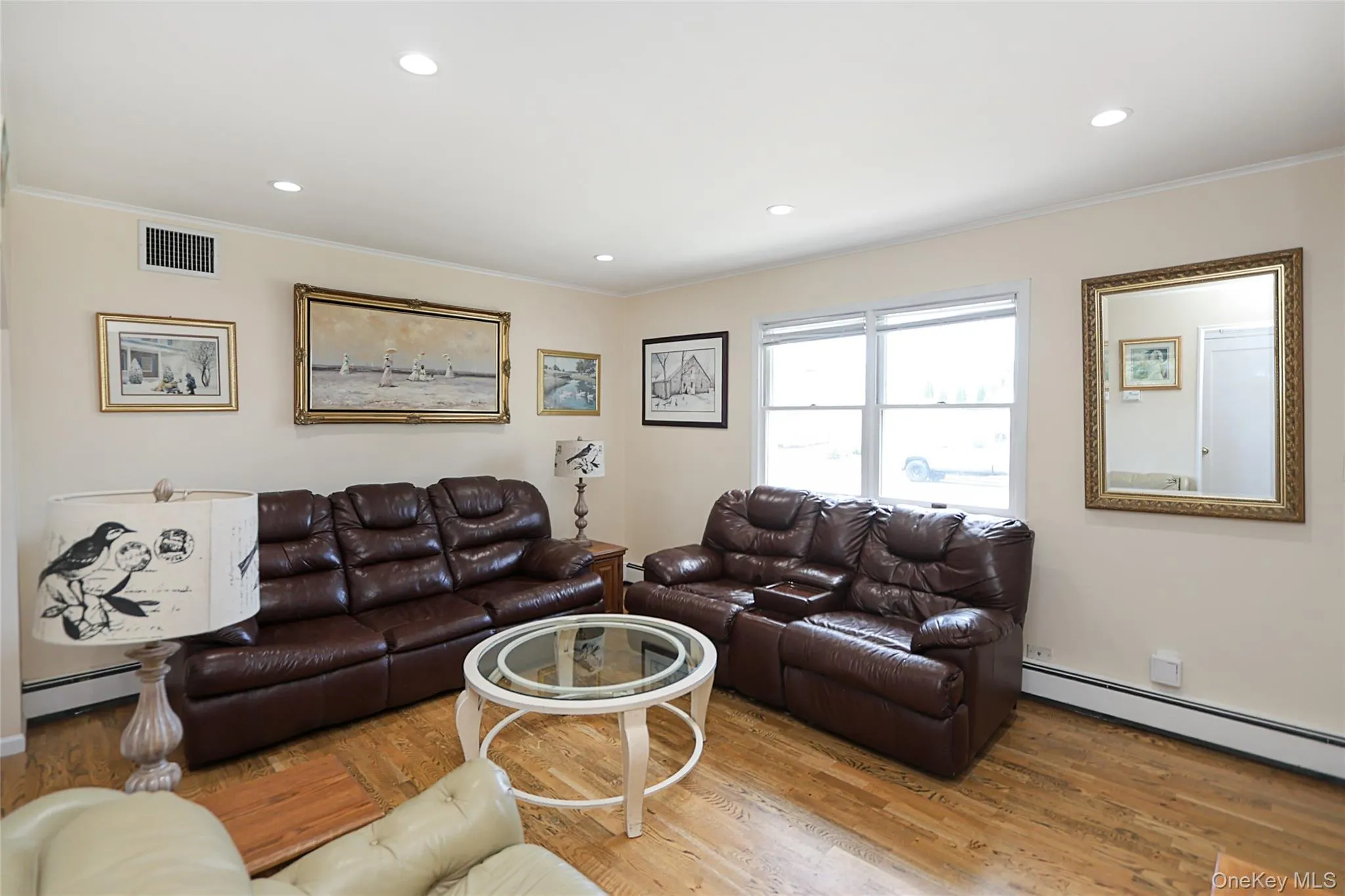 161 Arlyn Drive, Oyster Bay, NY, 6 Bedrooms Bedrooms, 11 Rooms Rooms,2 BathroomsBathrooms,Residential,For Rent,Arlyn,0,1013673 161 Arlyn Drive, Oyster Bay, NY, 6 Bedrooms Bedrooms, 11 Rooms Rooms,2 BathroomsBathrooms,Residential,For Rent,Arlyn,0,1013673
