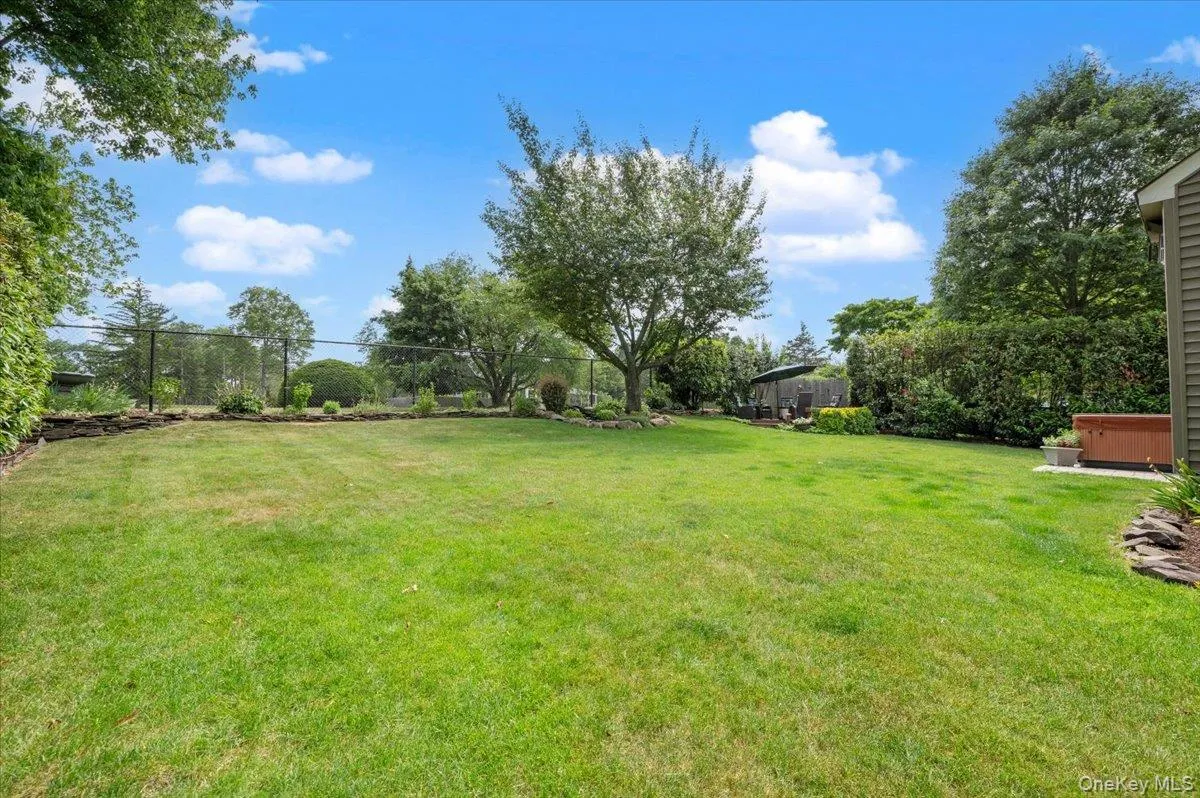 40 Sherman Drive, Oyster Bay, NY, 4 Bedrooms Bedrooms, 12 Rooms Rooms,3 BathroomsBathrooms,Residential,For Rent,Sherman,0,1013674 40 Sherman Drive, Oyster Bay, NY, 4 Bedrooms Bedrooms, 12 Rooms Rooms,3 BathroomsBathrooms,Residential,For Rent,Sherman,0,1013674