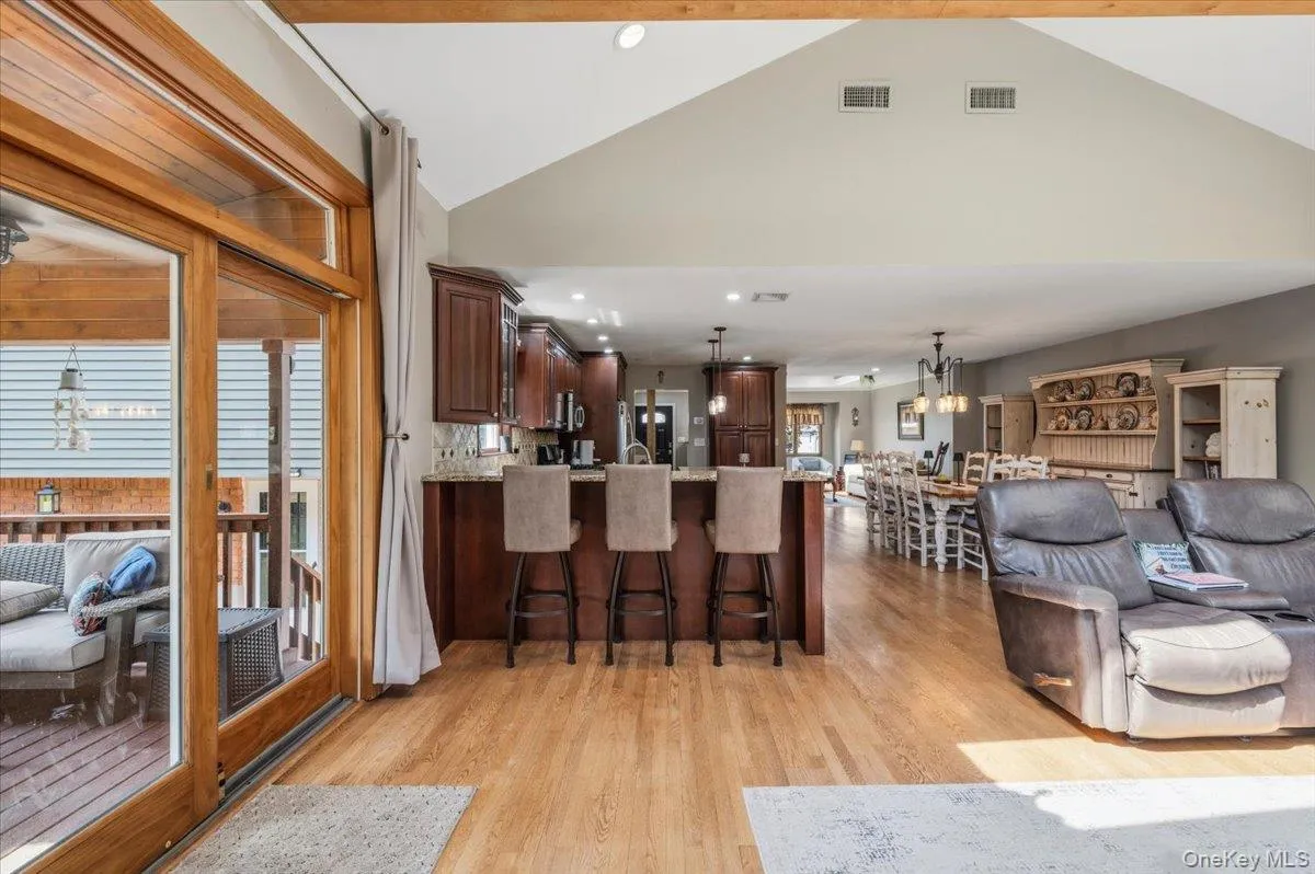 40 Sherman Drive, Oyster Bay, NY, 4 Bedrooms Bedrooms, 12 Rooms Rooms,3 BathroomsBathrooms,Residential,For Rent,Sherman,0,1013674 40 Sherman Drive, Oyster Bay, NY, 4 Bedrooms Bedrooms, 12 Rooms Rooms,3 BathroomsBathrooms,Residential,For Rent,Sherman,0,1013674