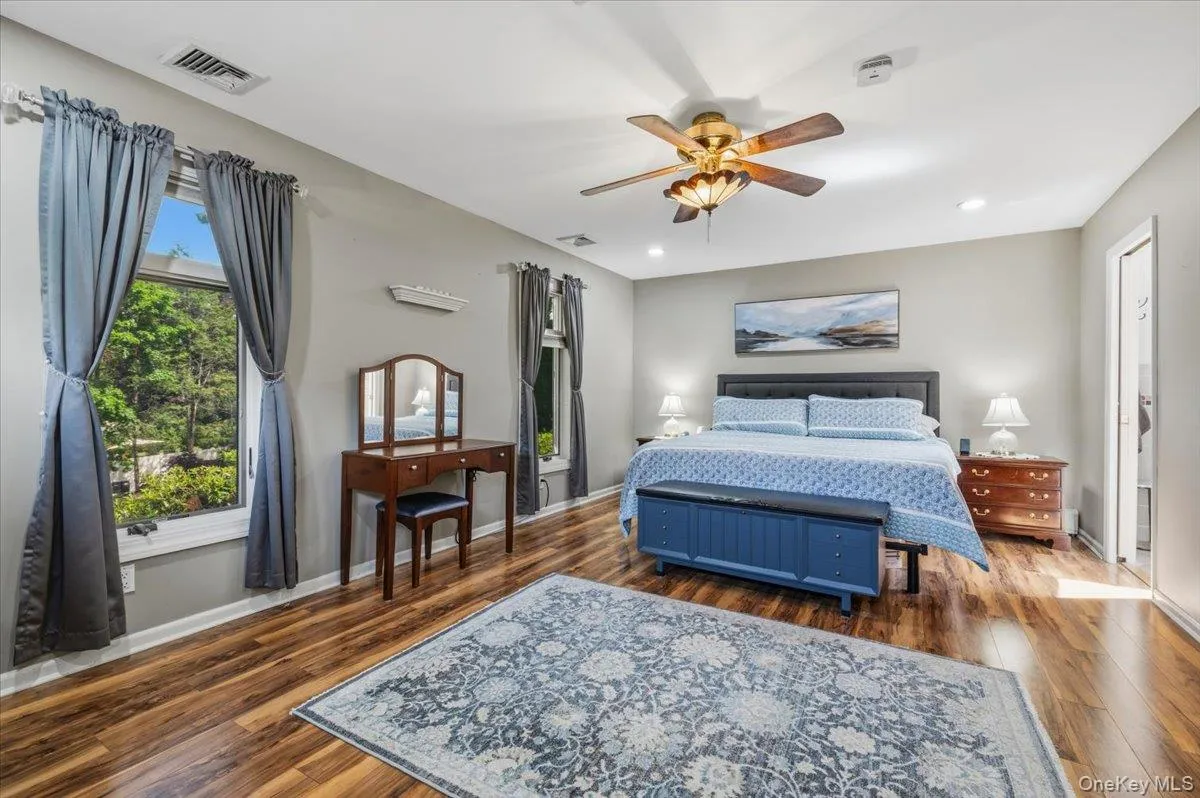 40 Sherman Drive, Oyster Bay, NY, 4 Bedrooms Bedrooms, 12 Rooms Rooms,3 BathroomsBathrooms,Residential,For Rent,Sherman,0,1013674 40 Sherman Drive, Oyster Bay, NY, 4 Bedrooms Bedrooms, 12 Rooms Rooms,3 BathroomsBathrooms,Residential,For Rent,Sherman,0,1013674