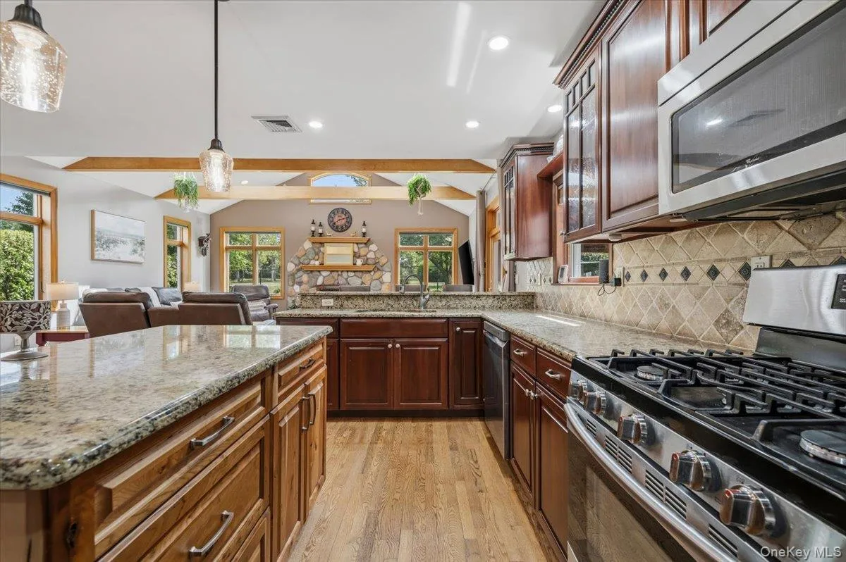 40 Sherman Drive, Oyster Bay, NY, 4 Bedrooms Bedrooms, 12 Rooms Rooms,3 BathroomsBathrooms,Residential,For Rent,Sherman,0,1013674 40 Sherman Drive, Oyster Bay, NY, 4 Bedrooms Bedrooms, 12 Rooms Rooms,3 BathroomsBathrooms,Residential,For Rent,Sherman,0,1013674