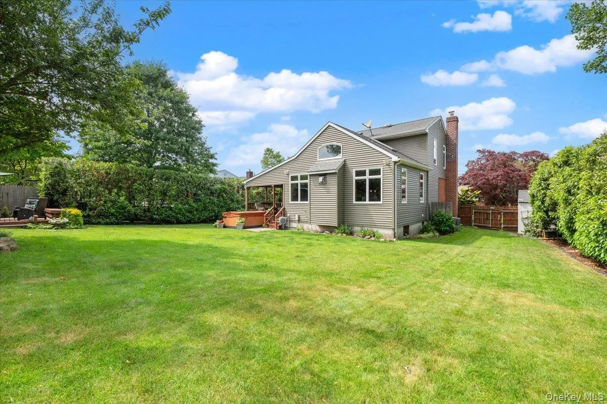 40 Sherman Drive, Oyster Bay, NY, 4 Bedrooms Bedrooms, 12 Rooms Rooms,3 BathroomsBathrooms,Residential,For Rent,Sherman,0,1013674 40 Sherman Drive, Oyster Bay, NY, 4 Bedrooms Bedrooms, 12 Rooms Rooms,3 BathroomsBathrooms,Residential,For Rent,Sherman,0,1013674