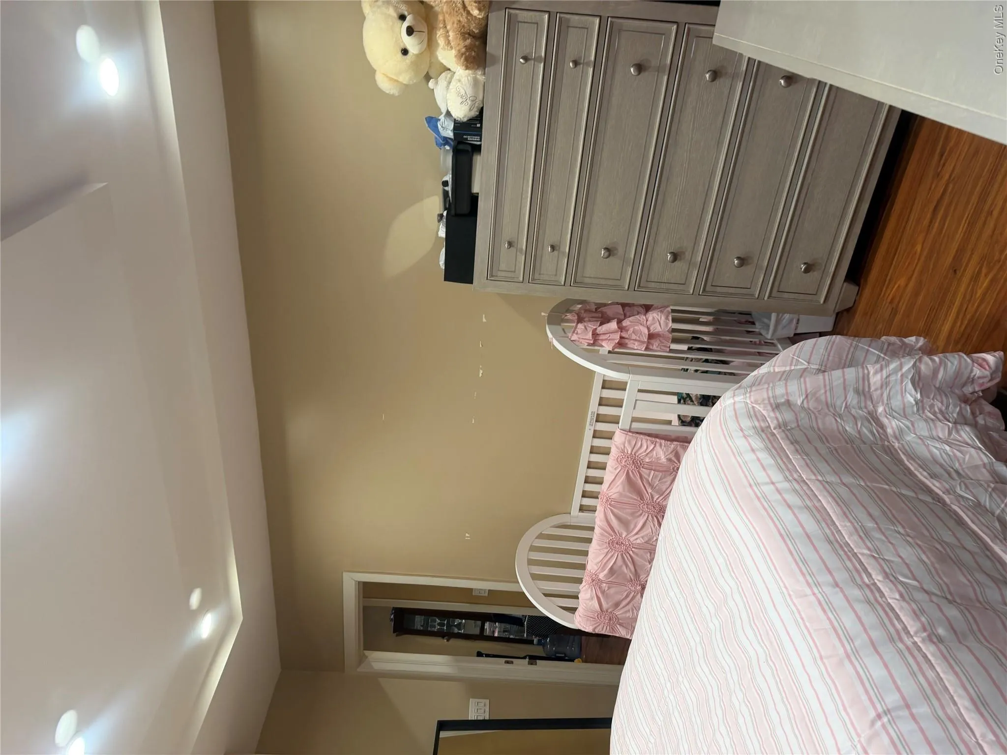 2nd bedroom 2nd bedroom