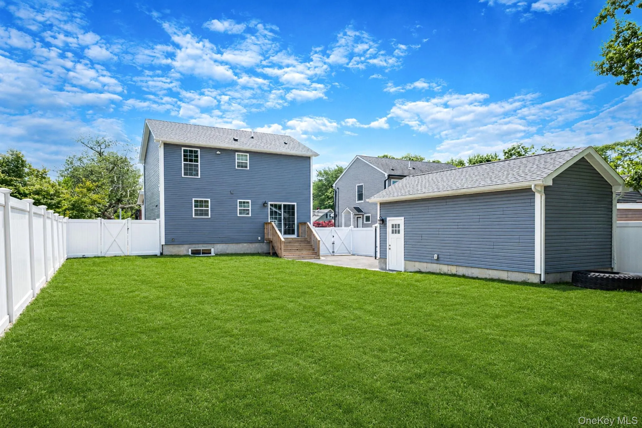 25 First Street, Brookhaven, NY, 3 Bedrooms Bedrooms, 8 Rooms Rooms,2 BathroomsBathrooms,Residential,For Rent,First,0,1013685 25 First Street, Brookhaven, NY, 3 Bedrooms Bedrooms, 8 Rooms Rooms,2 BathroomsBathrooms,Residential,For Rent,First,0,1013685