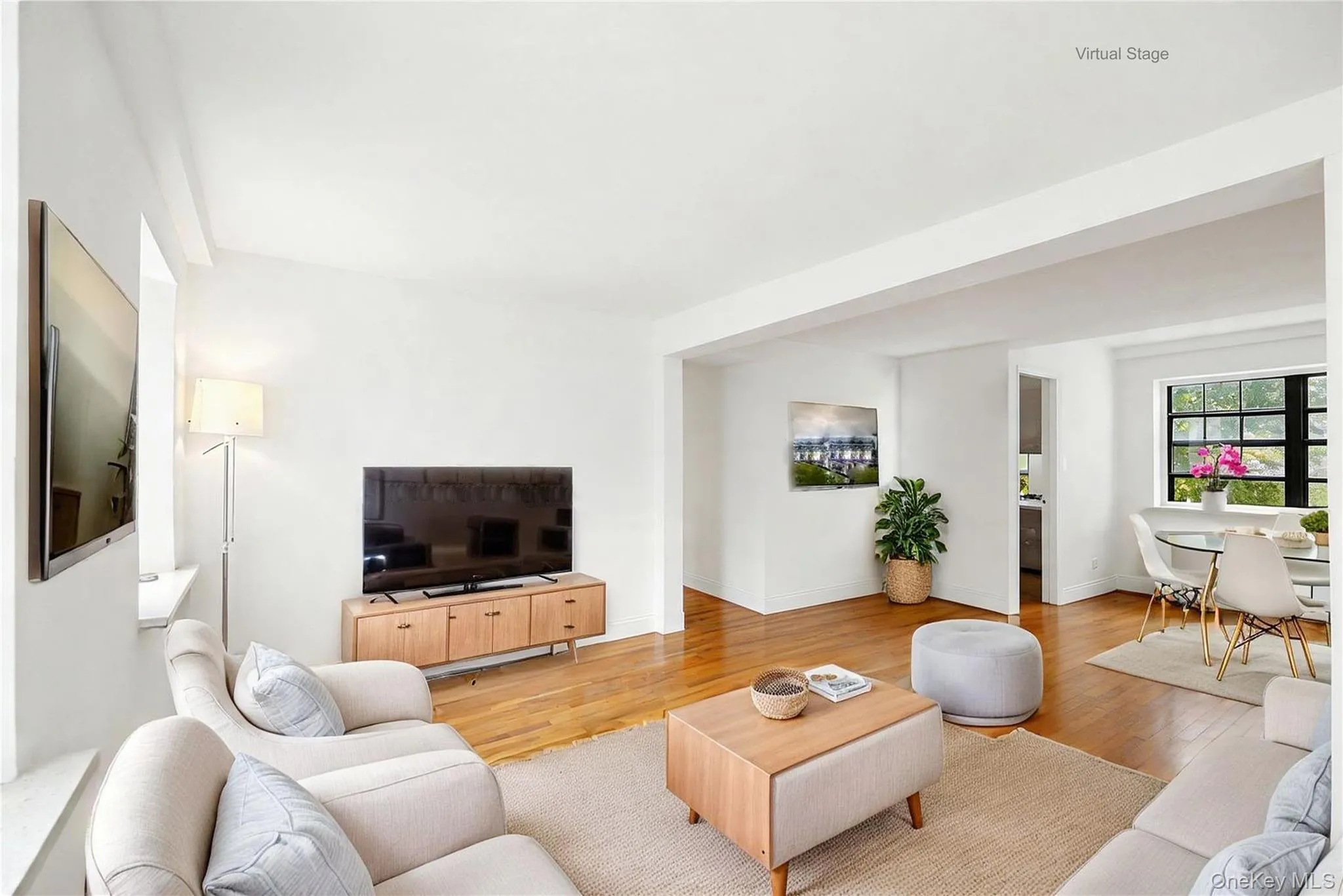 144-36 78th Avenue, New York, NY, 2 Bedrooms Bedrooms, 4 Rooms Rooms,1 BathroomBathrooms,Residential,For Rent,78th,0,1013687 144-36 78th Avenue, New York, NY, 2 Bedrooms Bedrooms, 4 Rooms Rooms,1 BathroomBathrooms,Residential,For Rent,78th,0,1013687
