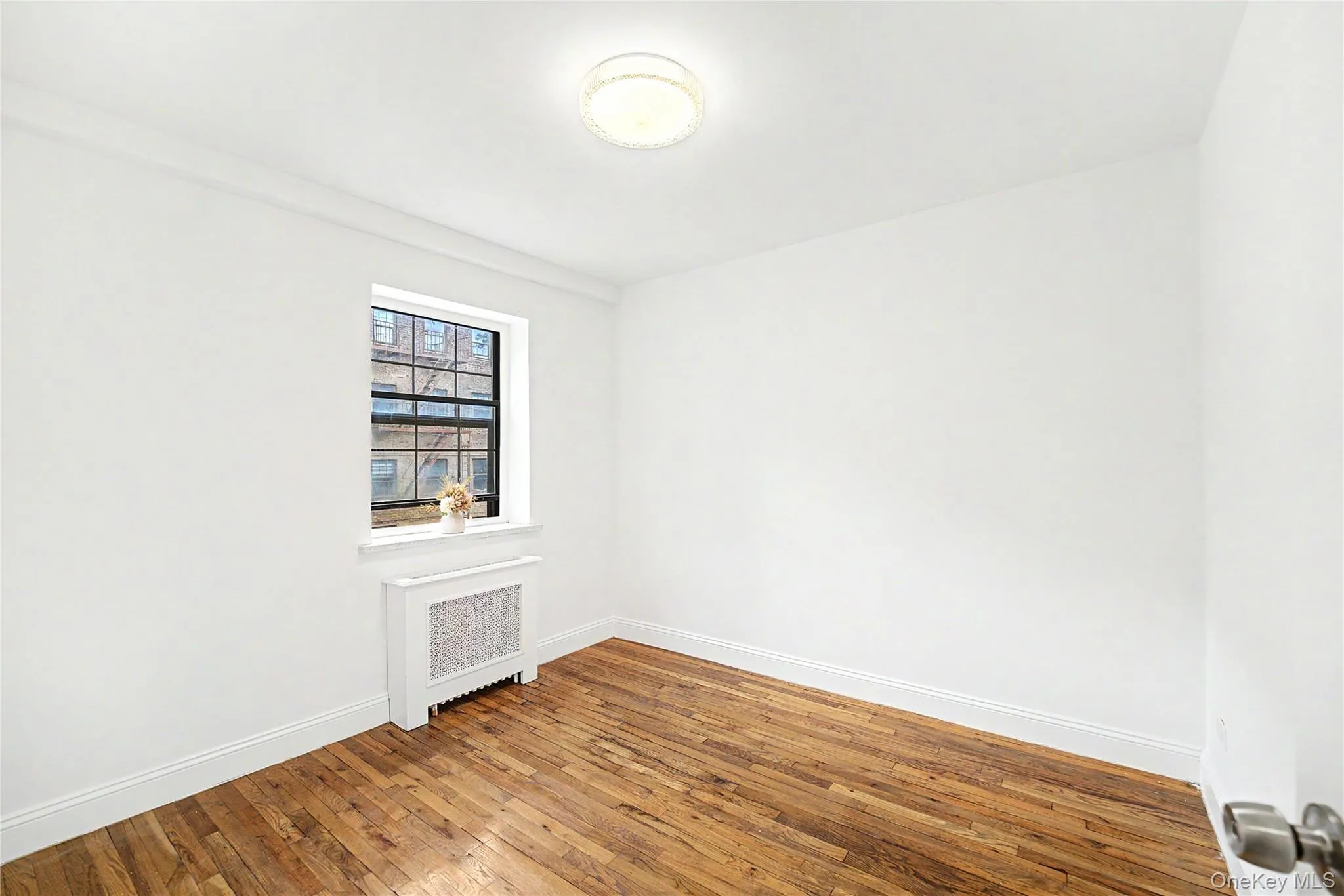 144-36 78th Avenue, New York, NY, 2 Bedrooms Bedrooms, 4 Rooms Rooms,1 BathroomBathrooms,Residential,For Rent,78th,0,1013687 144-36 78th Avenue, New York, NY, 2 Bedrooms Bedrooms, 4 Rooms Rooms,1 BathroomBathrooms,Residential,For Rent,78th,0,1013687