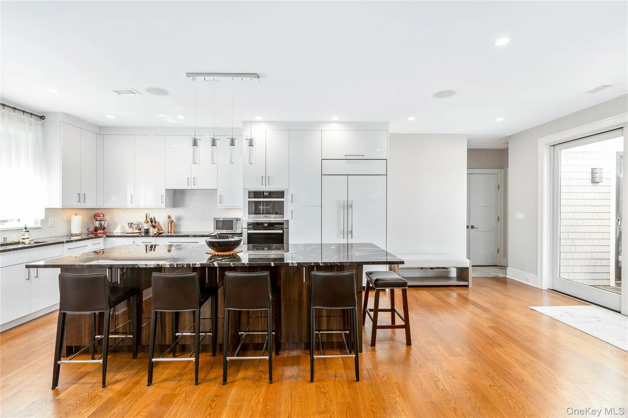 26 Tuthill Lane, Southampton, NY, 3 Bedrooms Bedrooms, 7 Rooms Rooms,3 BathroomsBathrooms,Residential,For Rent,Tuthill,0,1013688 26 Tuthill Lane, Southampton, NY, 3 Bedrooms Bedrooms, 7 Rooms Rooms,3 BathroomsBathrooms,Residential,For Rent,Tuthill,0,1013688