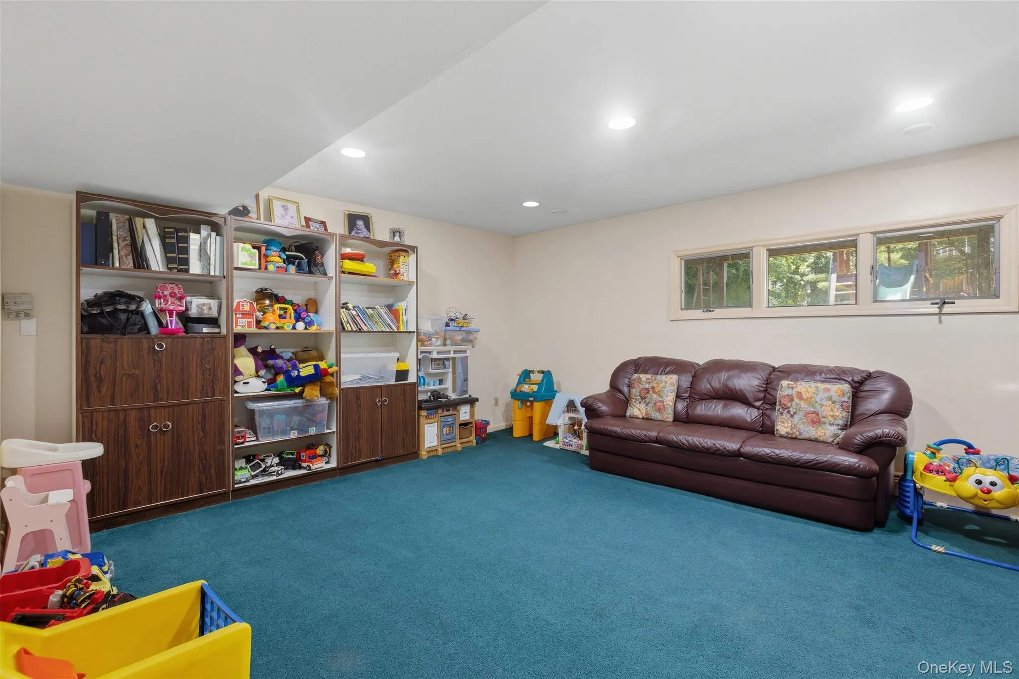 2 Ruth Court, Ramapo, NY, 6 Bedrooms Bedrooms, 11 Rooms Rooms,3 BathroomsBathrooms,Residential,For Rent,Ruth,0,1013690 2 Ruth Court, Ramapo, NY, 6 Bedrooms Bedrooms, 11 Rooms Rooms,3 BathroomsBathrooms,Residential,For Rent,Ruth,0,1013690