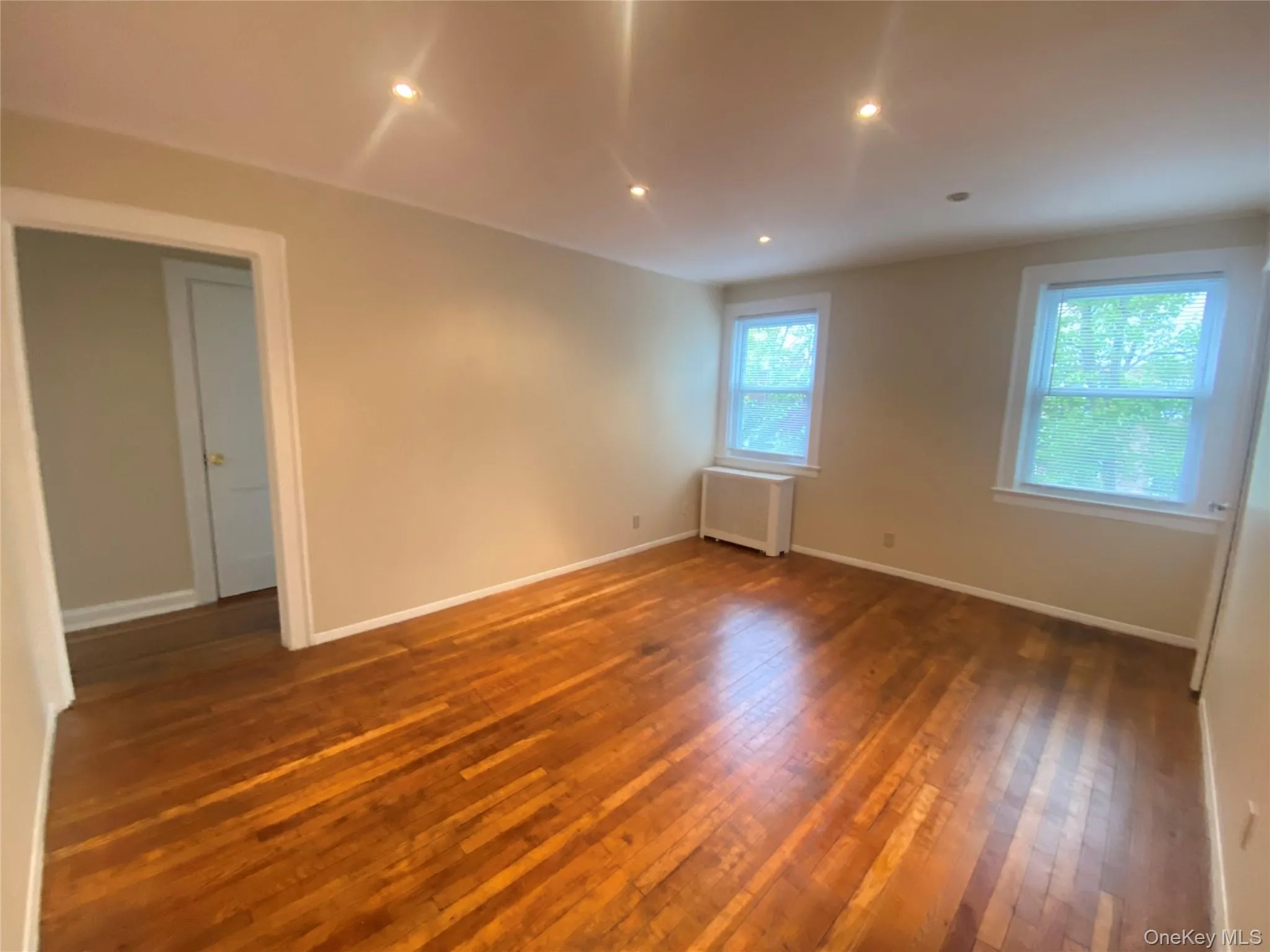 4145 47th Street, New York, NY, 2 Bedrooms Bedrooms, 5 Rooms Rooms,1 BathroomBathrooms,Residential Lease,For Rent,47th,0,1013691 4145 47th Street, New York, NY, 2 Bedrooms Bedrooms, 5 Rooms Rooms,1 BathroomBathrooms,Residential Lease,For Rent,47th,0,1013691