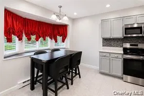 7 Roundtree Court, Beacon, NY, 3 Bedrooms Bedrooms, 6 Rooms Rooms,1 BathroomBathrooms,Residential Lease,For Rent,Roundtree,0,1013694 7 Roundtree Court, Beacon, NY, 3 Bedrooms Bedrooms, 6 Rooms Rooms,1 BathroomBathrooms,Residential Lease,For Rent,Roundtree,0,1013694