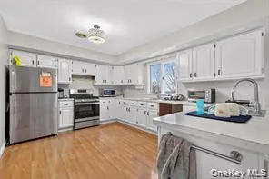11 Pennsylvania Avenue, Blooming Grove, NY, 4 Bedrooms Bedrooms, 8 Rooms Rooms,3 BathroomsBathrooms,Residential,For Rent,Pennsylvania,0,1013696 11 Pennsylvania Avenue, Blooming Grove, NY, 4 Bedrooms Bedrooms, 8 Rooms Rooms,3 BathroomsBathrooms,Residential,For Rent,Pennsylvania,0,1013696