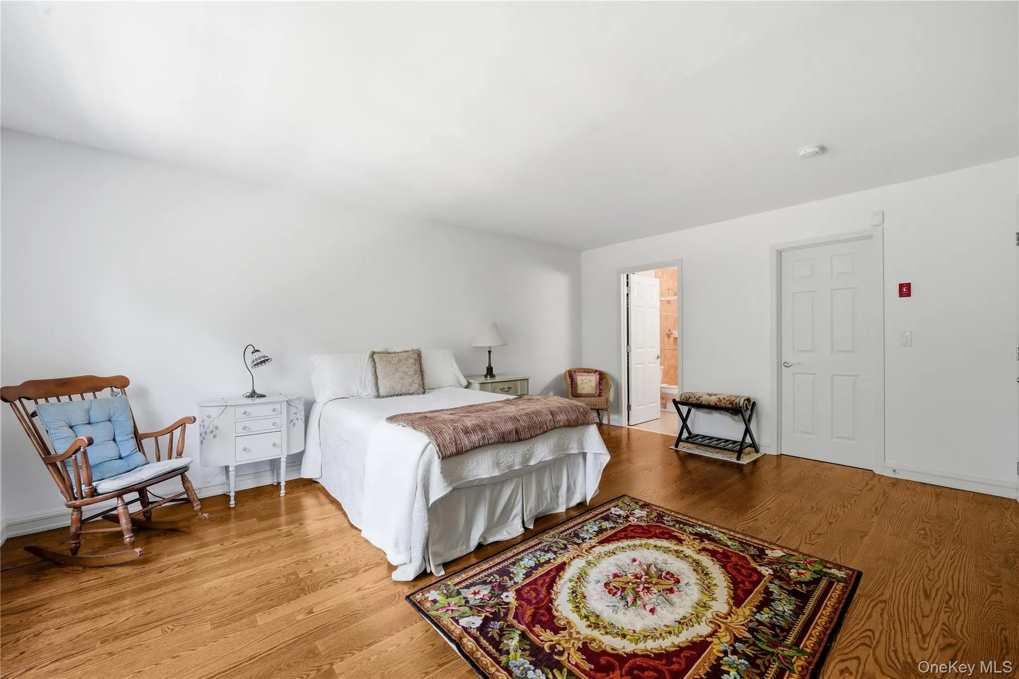 5 Daniels Way, Islip, NY, 3 Bedrooms Bedrooms, 7 Rooms Rooms,3 BathroomsBathrooms,Residential,For Rent,Daniels,0,1013697 5 Daniels Way, Islip, NY, 3 Bedrooms Bedrooms, 7 Rooms Rooms,3 BathroomsBathrooms,Residential,For Rent,Daniels,0,1013697