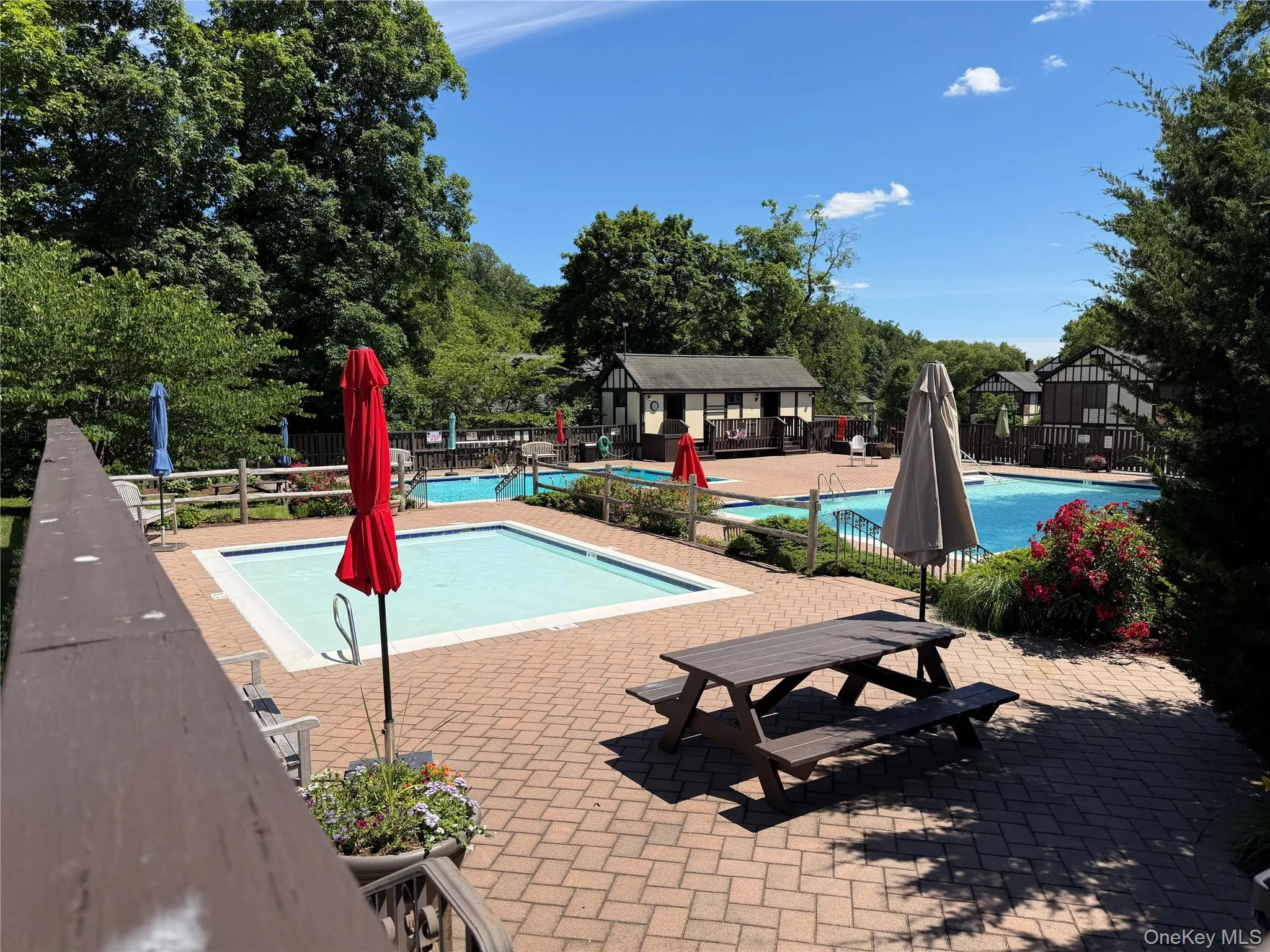 20 Foxwood Drive, Mount Pleasant, NY, 1 Bedroom Bedrooms, 5 Rooms Rooms,1 BathroomBathrooms,Residential,For Rent,Foxwood,0,KEY1013700 20 Foxwood Drive, Mount Pleasant, NY, 1 Bedroom Bedrooms, 5 Rooms Rooms,1 BathroomBathrooms,Residential,For Rent,Foxwood,0,KEY1013700
