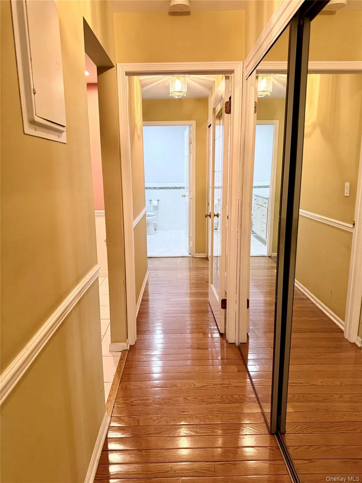 20 Foxwood Drive, Mount Pleasant, NY, 1 Bedroom Bedrooms, 5 Rooms Rooms,1 BathroomBathrooms,Residential,For Rent,Foxwood,0,KEY1013700 20 Foxwood Drive, Mount Pleasant, NY, 1 Bedroom Bedrooms, 5 Rooms Rooms,1 BathroomBathrooms,Residential,For Rent,Foxwood,0,KEY1013700