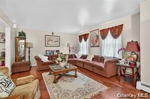 72 Peddler Hill Road, Blooming Grove, NY, 5 Bedrooms Bedrooms, 10 Rooms Rooms,3 BathroomsBathrooms,Residential,For Rent,Peddler Hill,0,1013710 72 Peddler Hill Road, Blooming Grove, NY, 5 Bedrooms Bedrooms, 10 Rooms Rooms,3 BathroomsBathrooms,Residential,For Rent,Peddler Hill,0,1013710