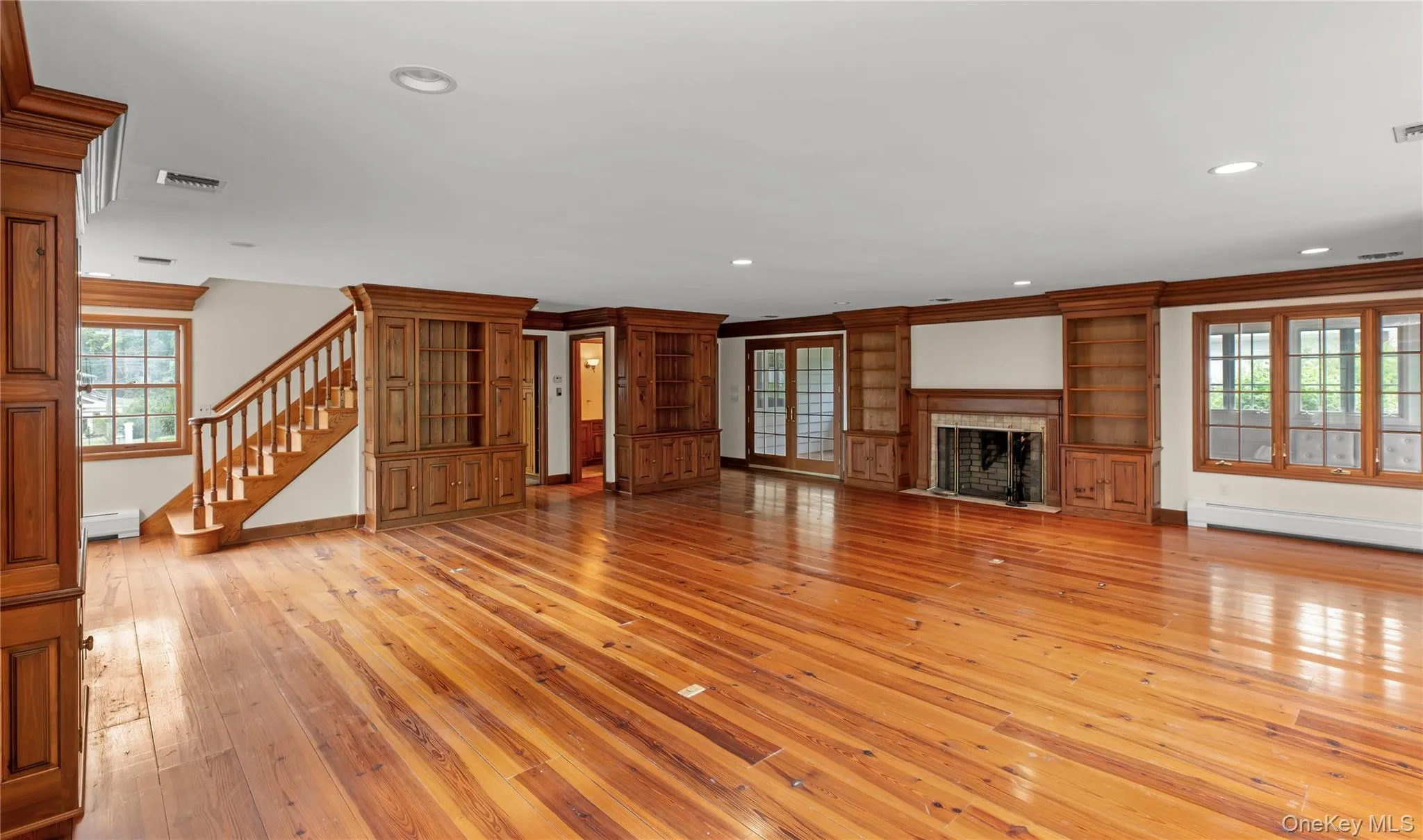102 Birchwood Avenue, Clarkstown, NY, 6 Bedrooms Bedrooms, 16 Rooms Rooms,3 BathroomsBathrooms,Residential,For Rent,Birchwood,0,1013711 102 Birchwood Avenue, Clarkstown, NY, 6 Bedrooms Bedrooms, 16 Rooms Rooms,3 BathroomsBathrooms,Residential,For Rent,Birchwood,0,1013711