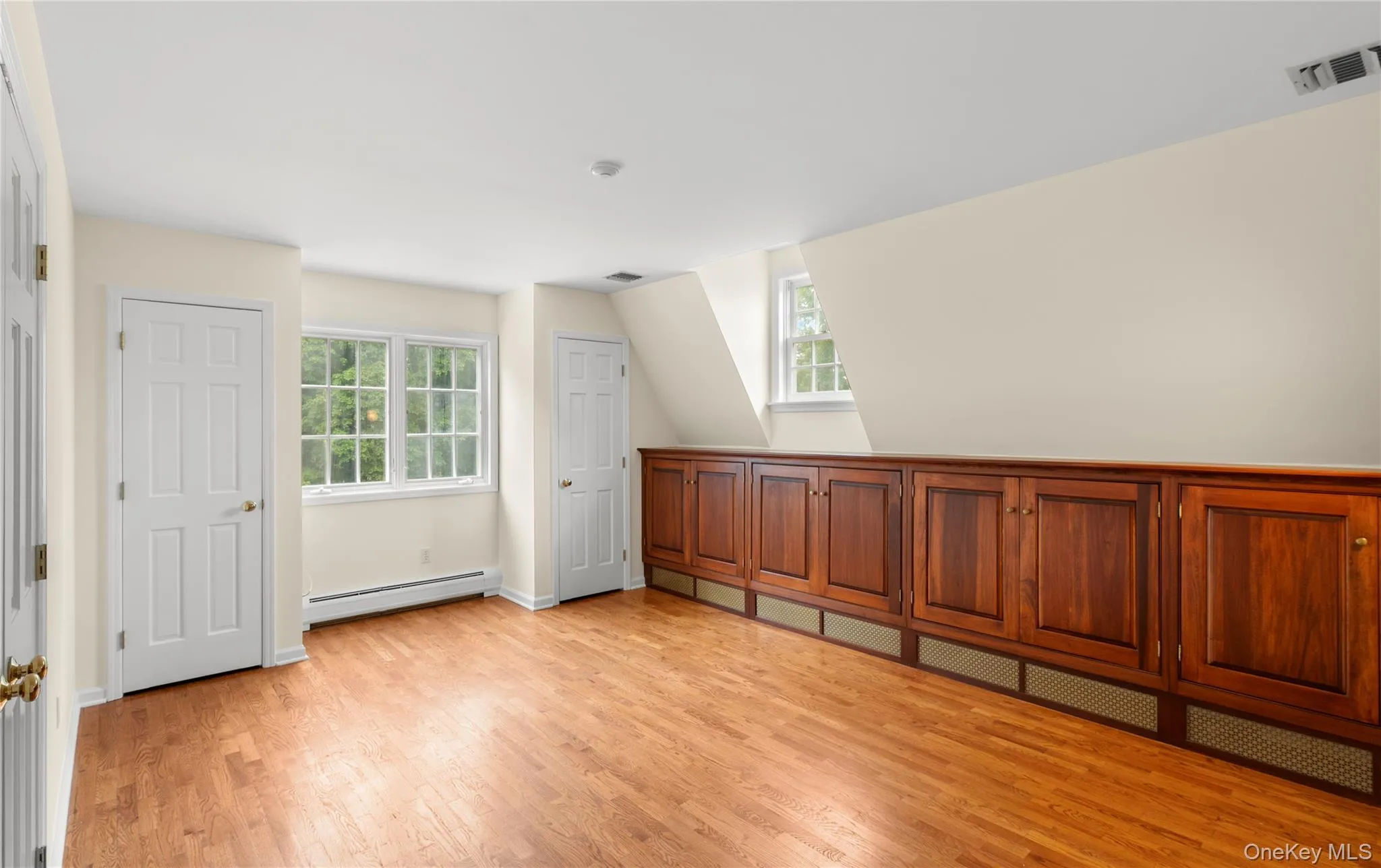 102 Birchwood Avenue, Clarkstown, NY, 6 Bedrooms Bedrooms, 16 Rooms Rooms,3 BathroomsBathrooms,Residential,For Rent,Birchwood,0,1013711 102 Birchwood Avenue, Clarkstown, NY, 6 Bedrooms Bedrooms, 16 Rooms Rooms,3 BathroomsBathrooms,Residential,For Rent,Birchwood,0,1013711