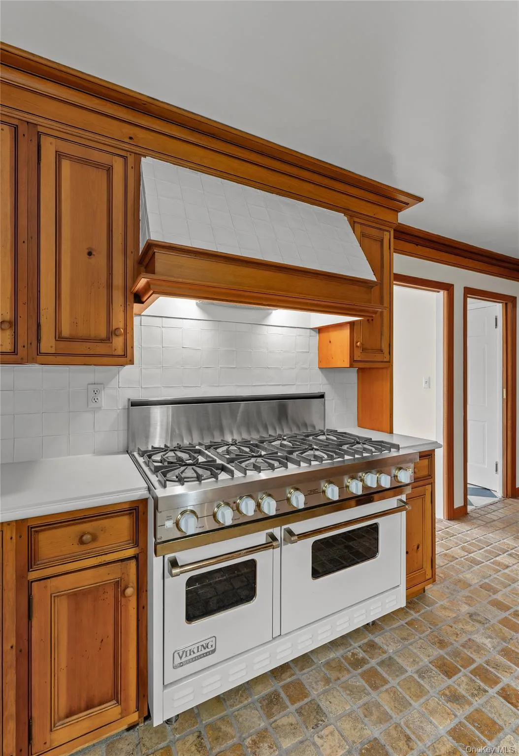 102 Birchwood Avenue, Clarkstown, NY, 6 Bedrooms Bedrooms, 16 Rooms Rooms,3 BathroomsBathrooms,Residential,For Rent,Birchwood,0,1013711 102 Birchwood Avenue, Clarkstown, NY, 6 Bedrooms Bedrooms, 16 Rooms Rooms,3 BathroomsBathrooms,Residential,For Rent,Birchwood,0,1013711