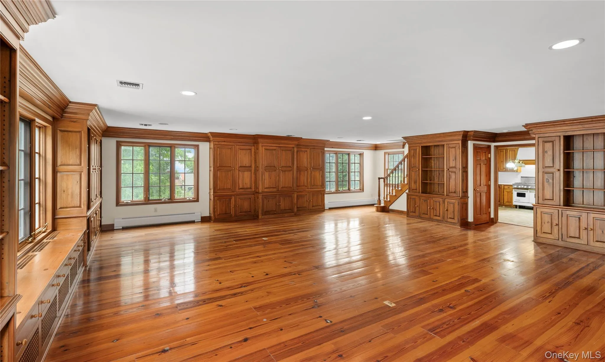 102 Birchwood Avenue, Clarkstown, NY, 6 Bedrooms Bedrooms, 16 Rooms Rooms,3 BathroomsBathrooms,Residential,For Rent,Birchwood,0,1013711 102 Birchwood Avenue, Clarkstown, NY, 6 Bedrooms Bedrooms, 16 Rooms Rooms,3 BathroomsBathrooms,Residential,For Rent,Birchwood,0,1013711