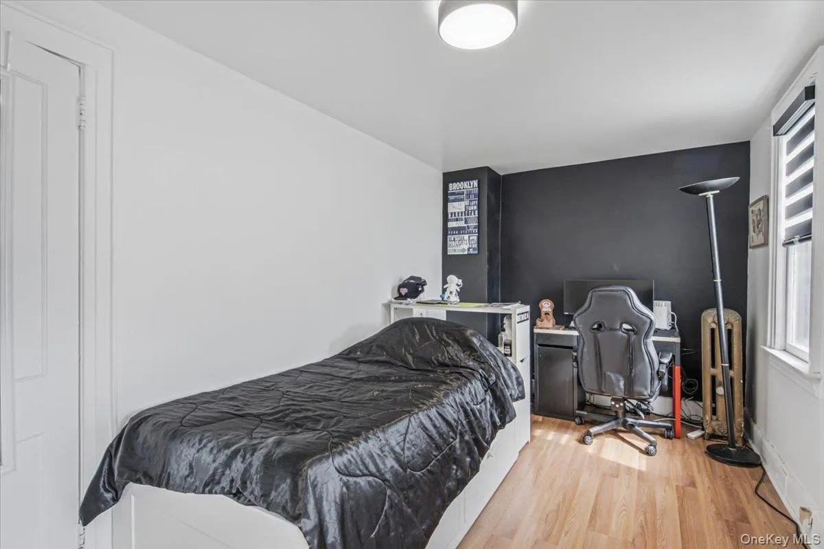 94-26 210th Street, New York, NY, 3 Bedrooms Bedrooms, 7 Rooms Rooms,1 BathroomBathrooms,Residential,For Rent,210th,0,1013715 94-26 210th Street, New York, NY, 3 Bedrooms Bedrooms, 7 Rooms Rooms,1 BathroomBathrooms,Residential,For Rent,210th,0,1013715