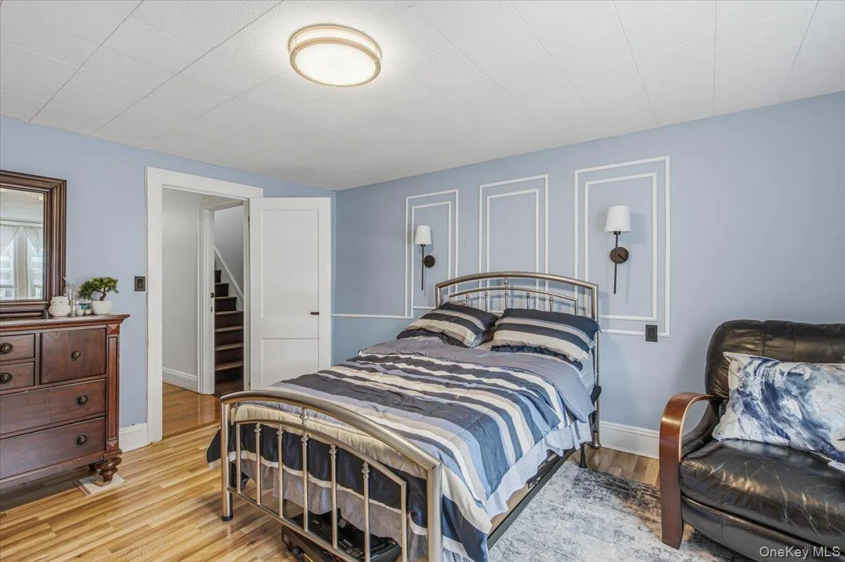 94-26 210th Street, New York, NY, 3 Bedrooms Bedrooms, 7 Rooms Rooms,1 BathroomBathrooms,Residential,For Rent,210th,0,1013715 94-26 210th Street, New York, NY, 3 Bedrooms Bedrooms, 7 Rooms Rooms,1 BathroomBathrooms,Residential,For Rent,210th,0,1013715